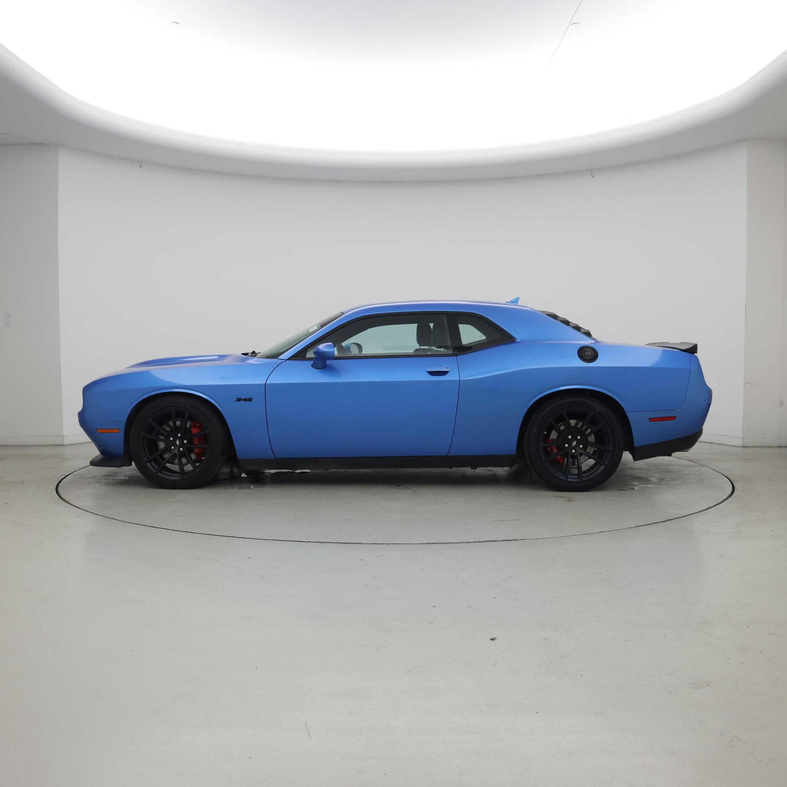 Thumbnail: 2023 Dodge Challenger - 3