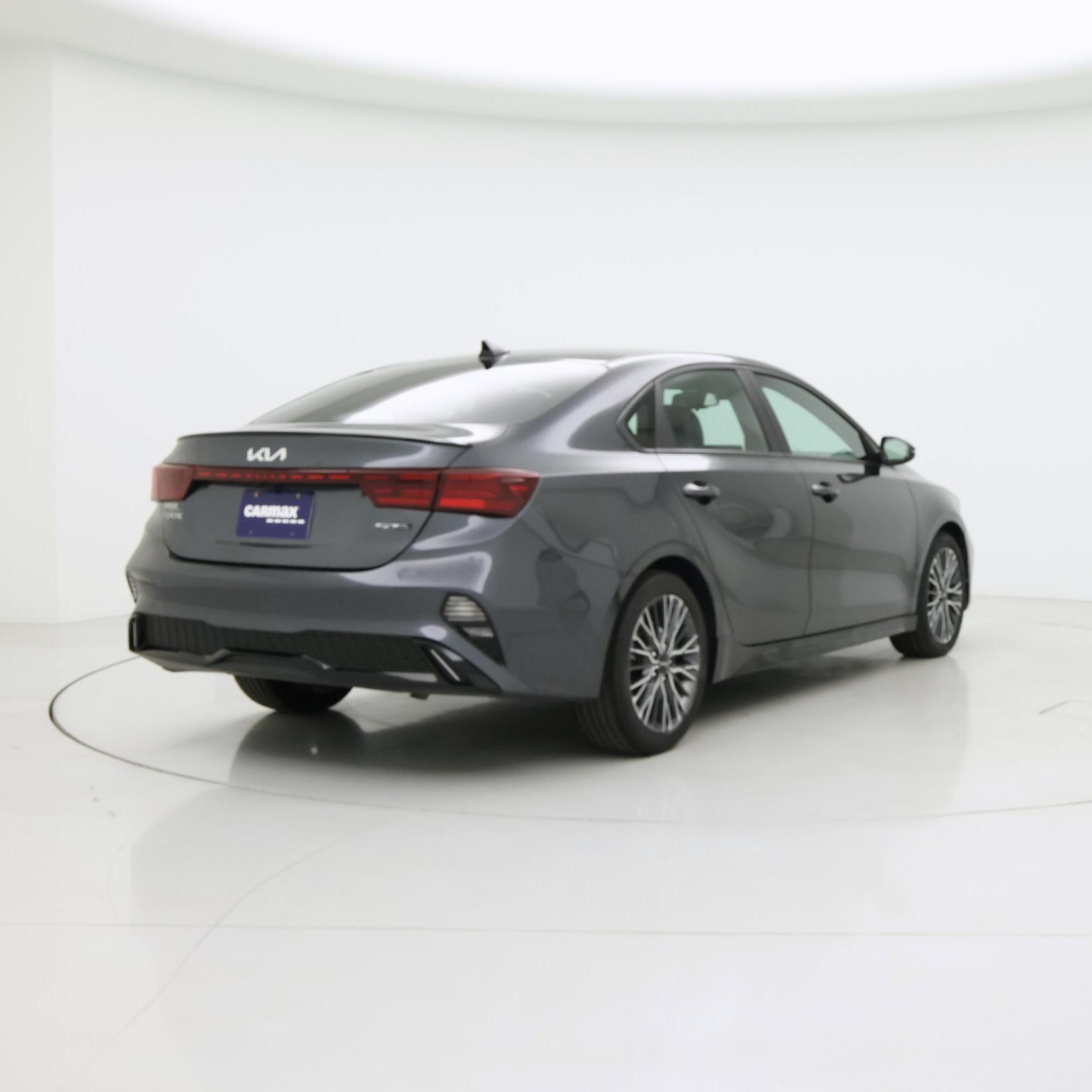 Thumbnail: 2024 Kia Forte - 8