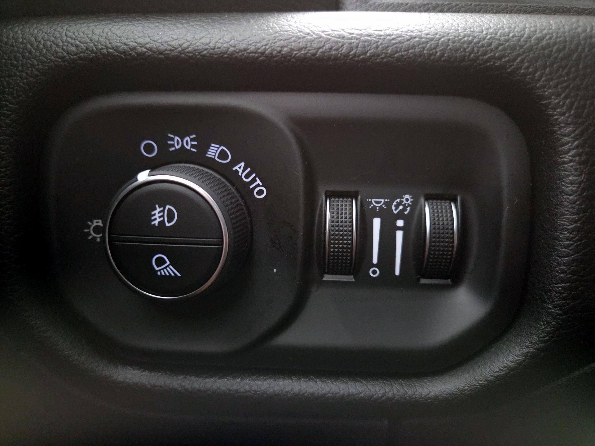 Thumbnail: 2025 RAM 1500 - 13