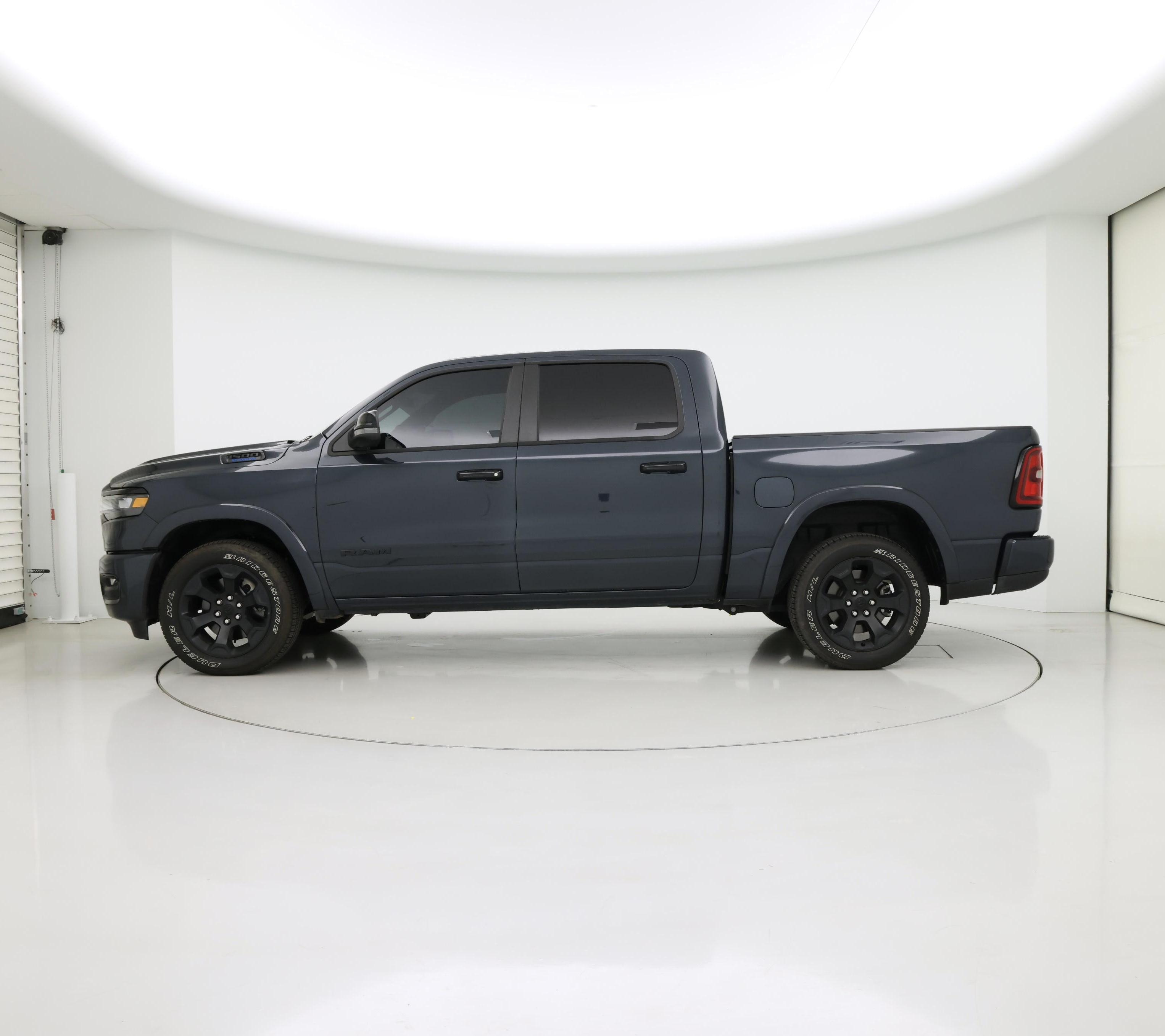 Thumbnail: 2025 RAM 1500 - 3