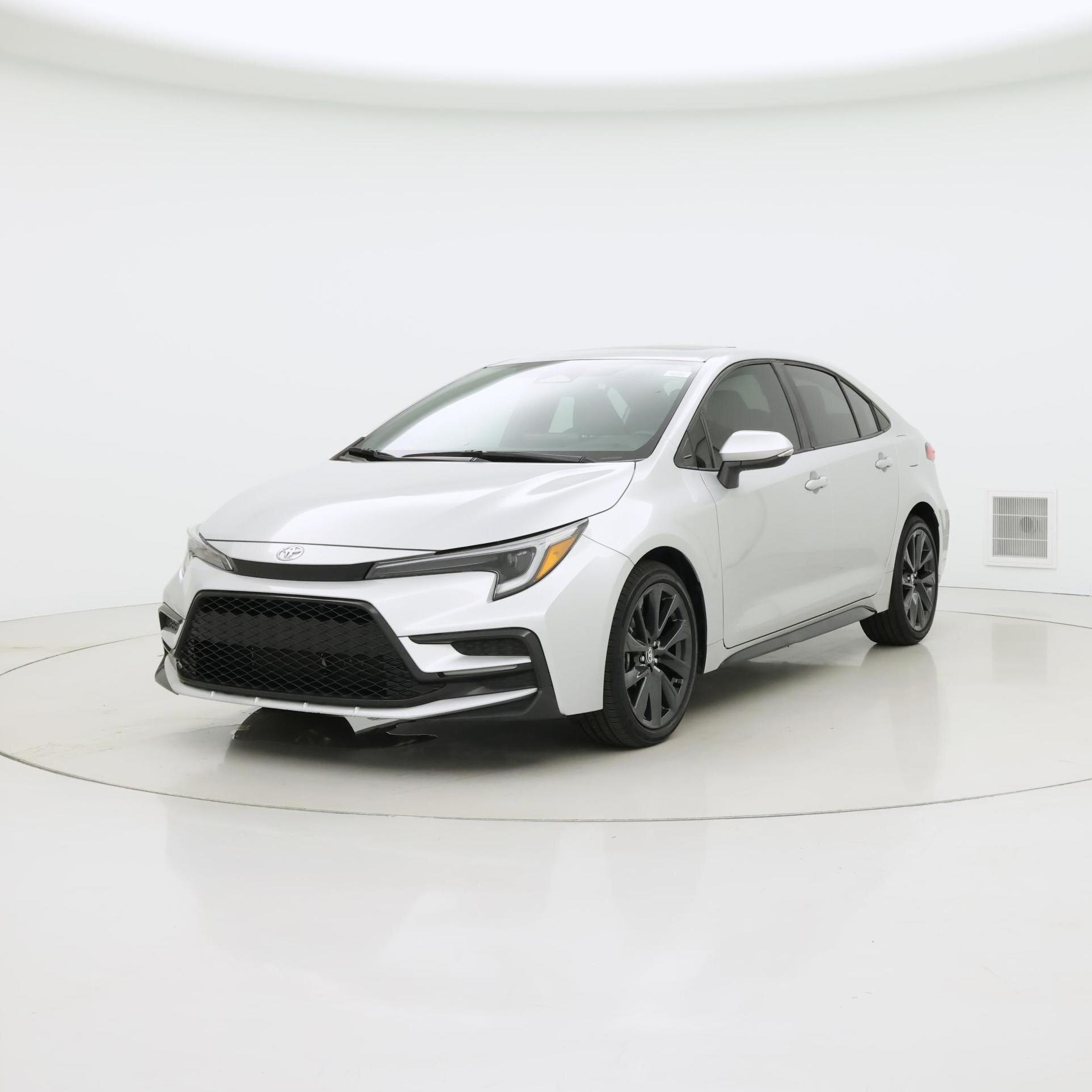 Thumbnail: 2024 Toyota Corolla - 4