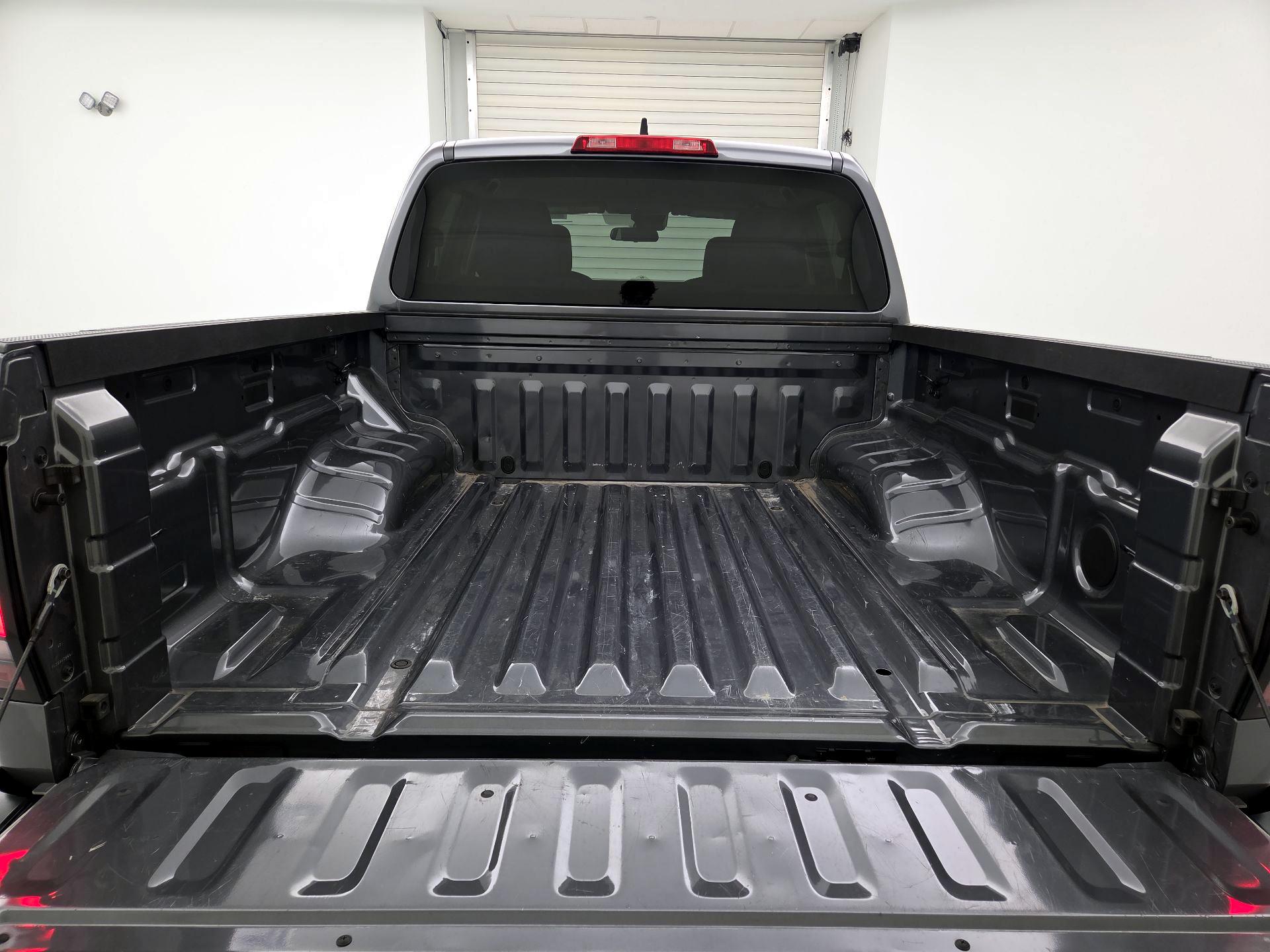 Thumbnail: 2023 Nissan Frontier - 20