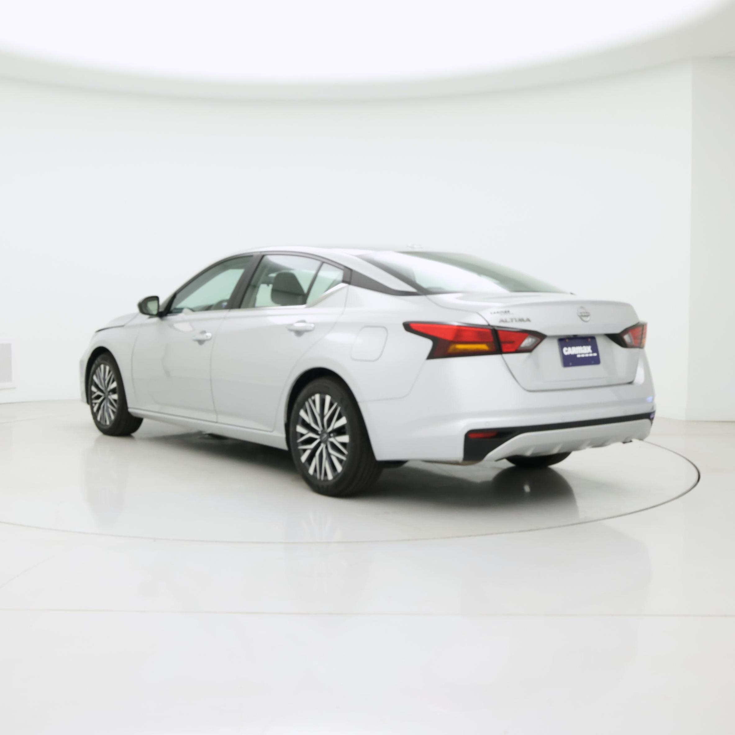 Thumbnail: 2025 Nissan Altima - 2