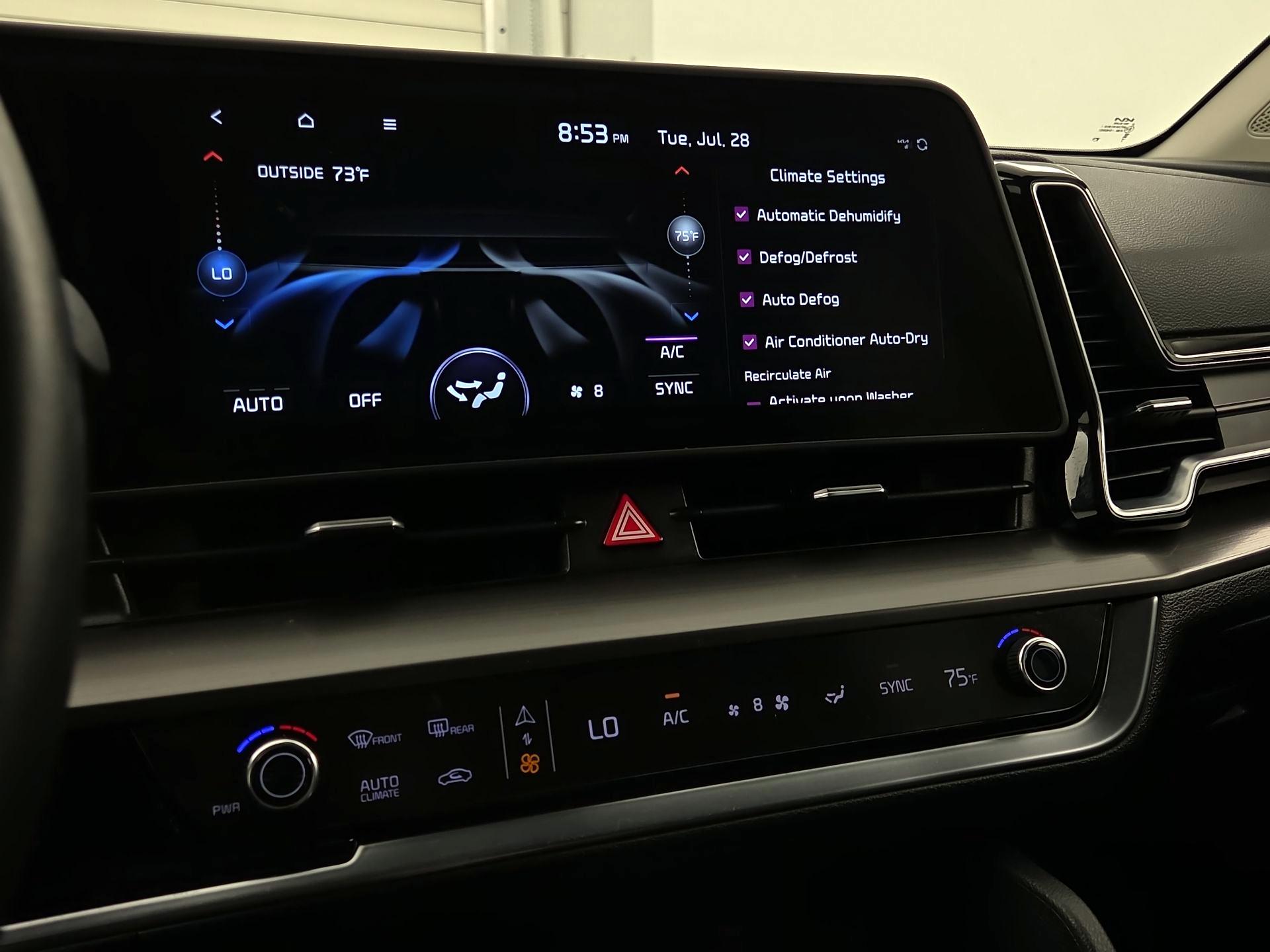 Thumbnail: 2025 Kia Sportage - 17