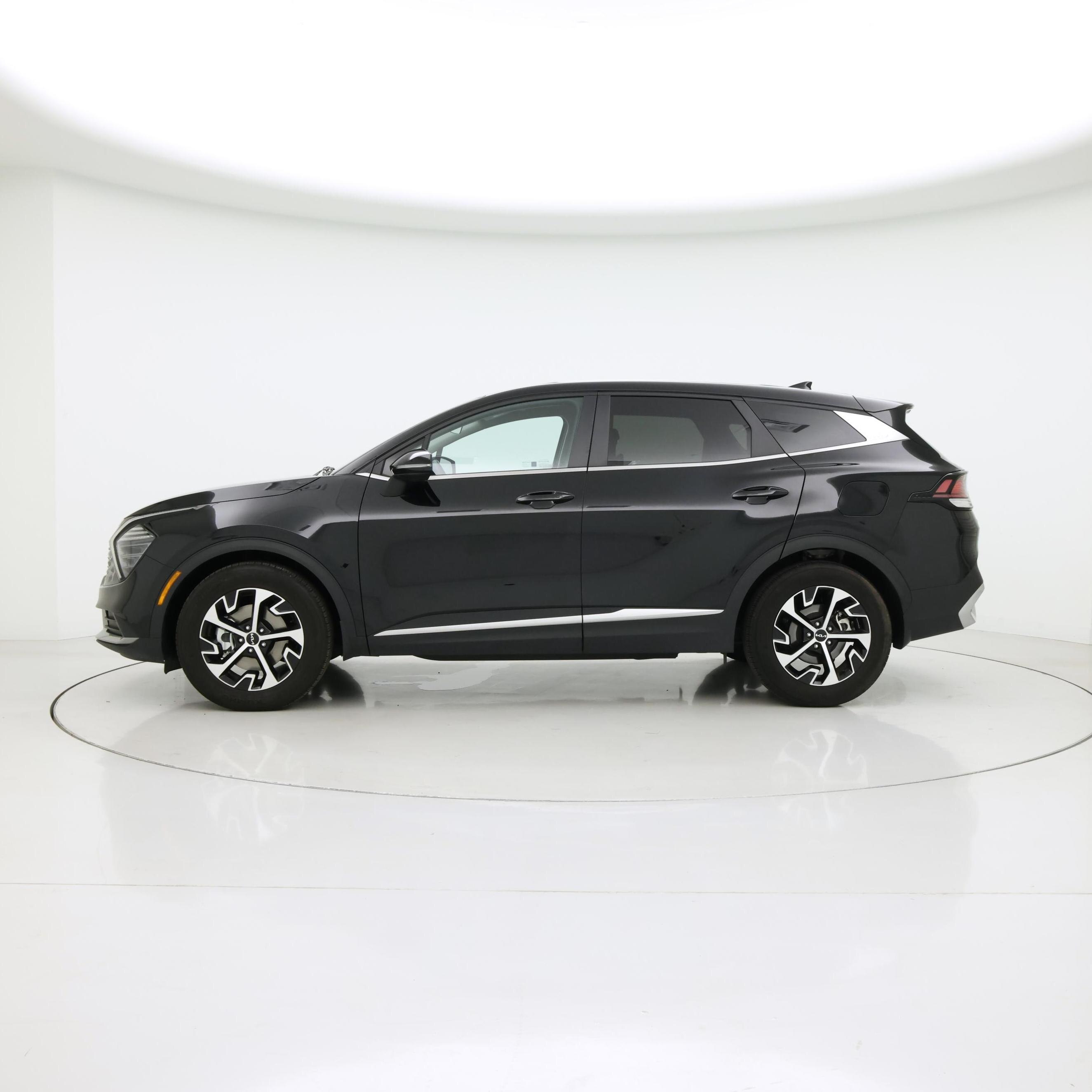 Thumbnail: 2025 Kia Sportage - 3