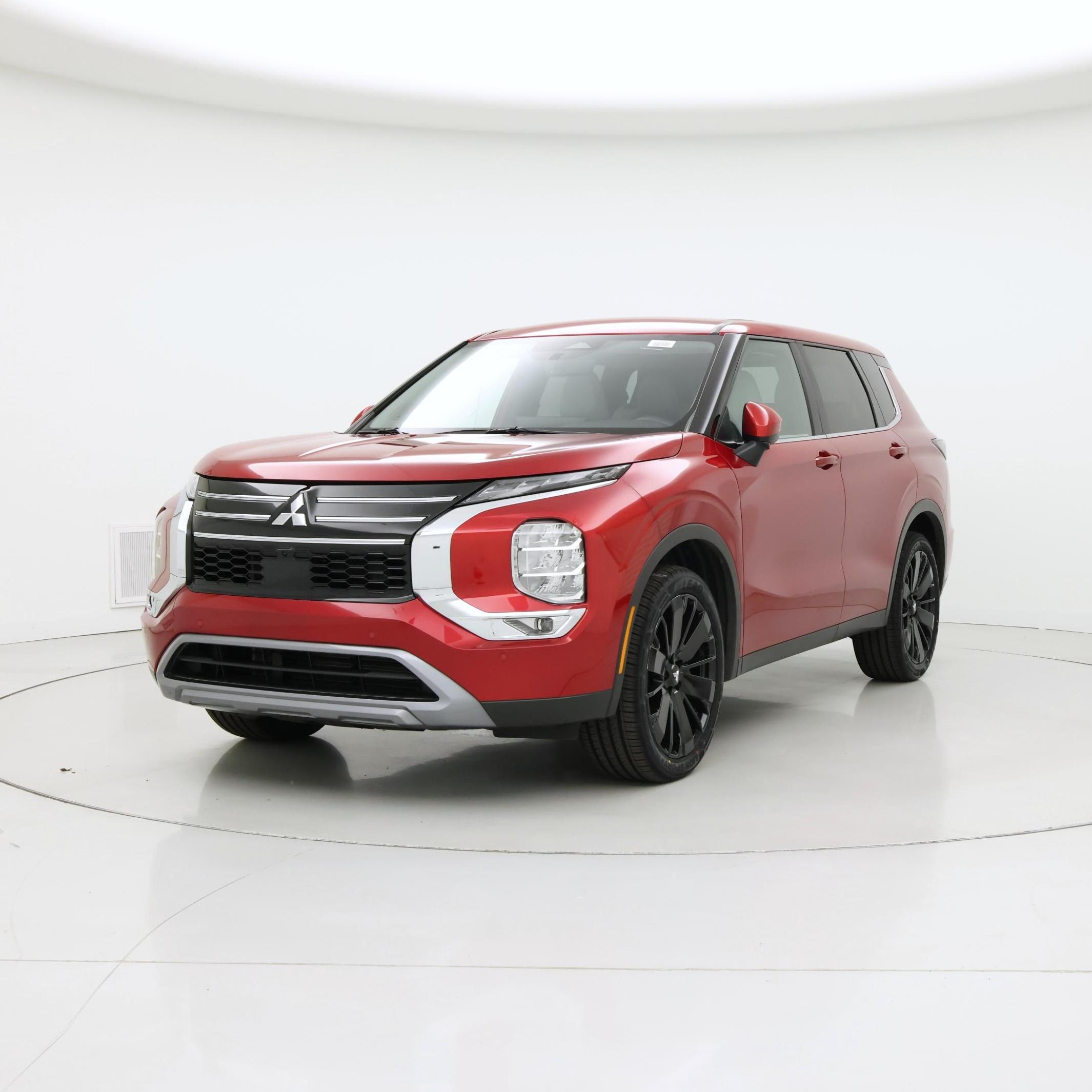 Thumbnail: 2025 Mitsubishi Outlander - 4