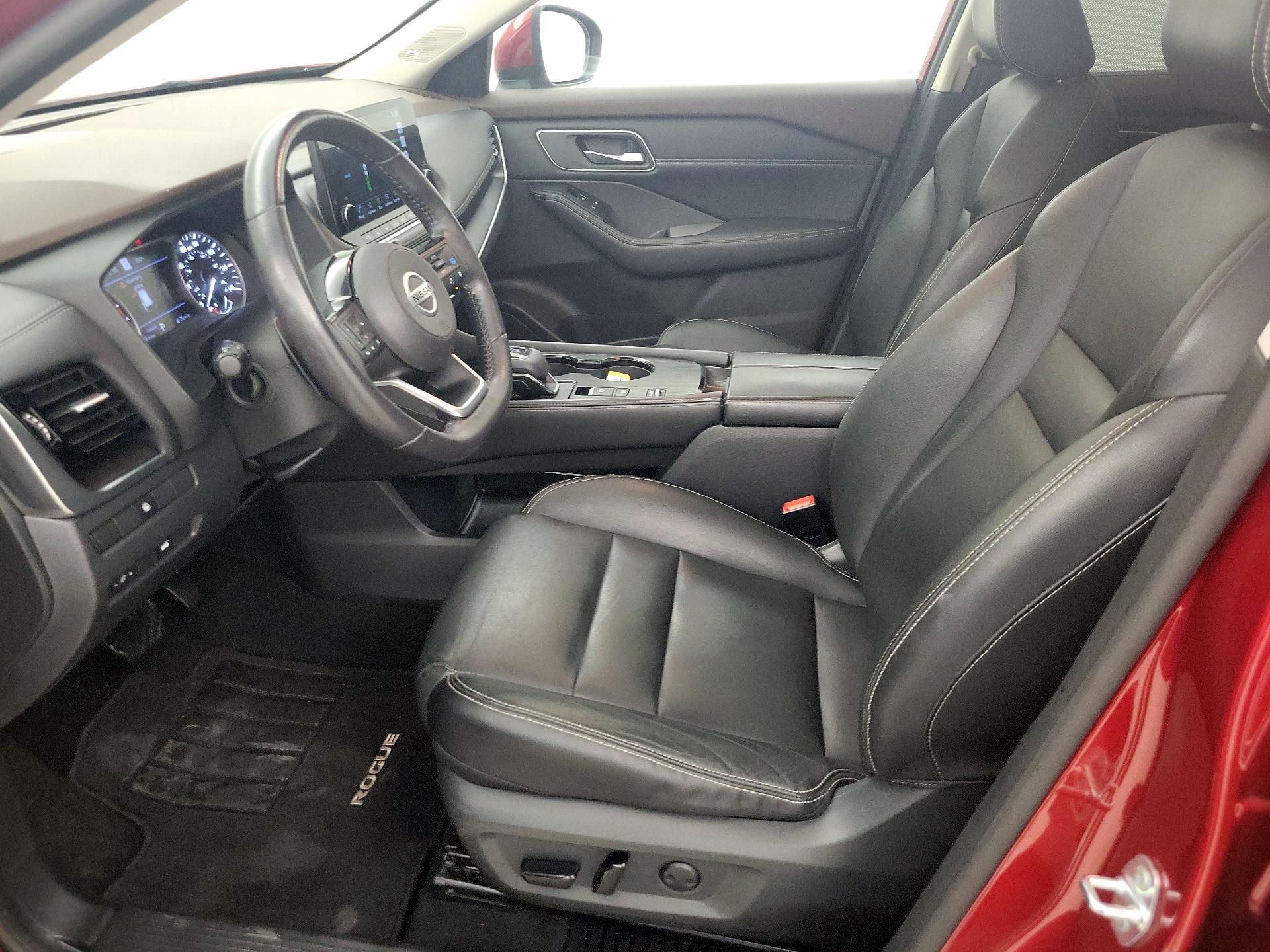 Thumbnail: 2021 Nissan Rogue - 11