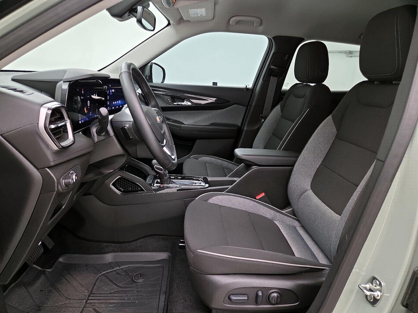 2026 Chevrolet Trailblazer LT - Photo 12