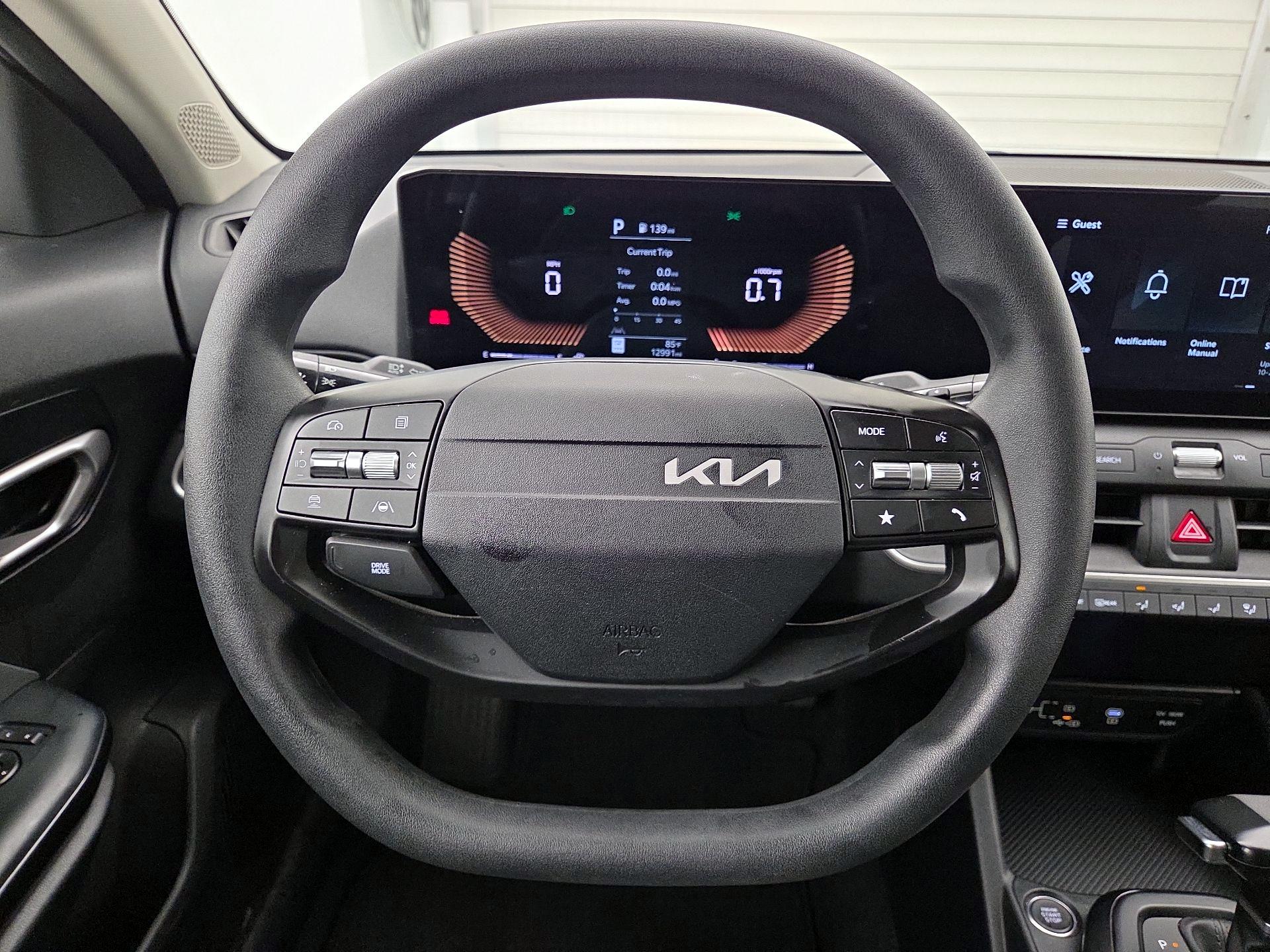 Thumbnail: 2025 Kia K4 - 10
