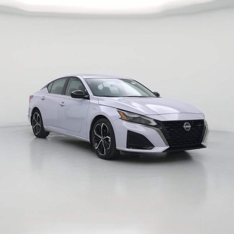 2023 Nissan Altima SR