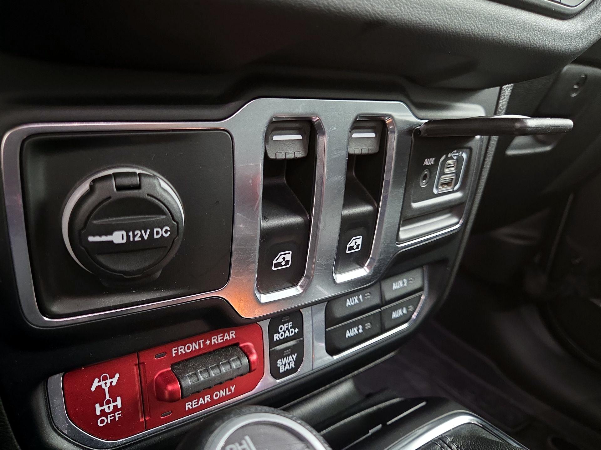Thumbnail: 2024 Jeep Wrangler - 19