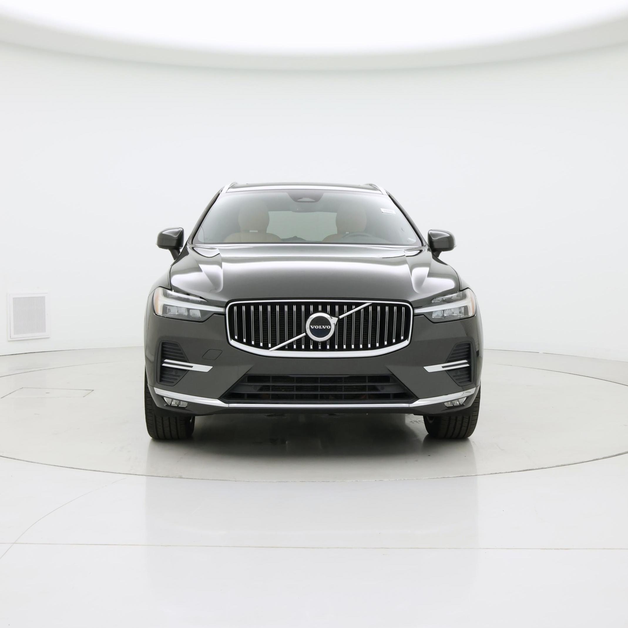 Thumbnail: 2022 Volvo XC60 - 5