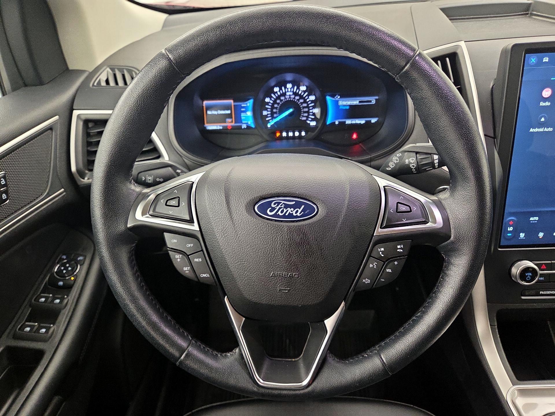 Thumbnail: 2023 Ford Edge - 10