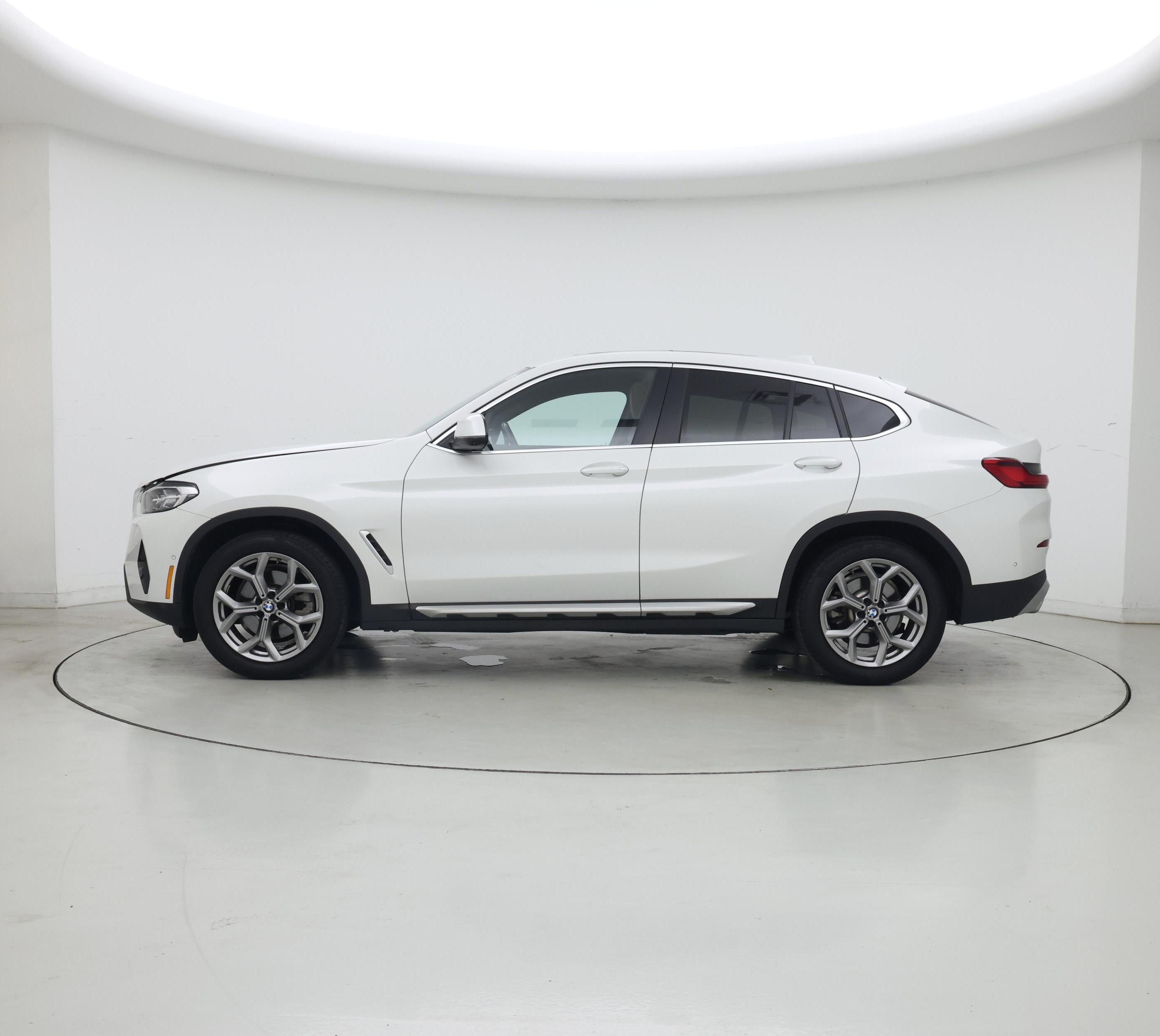 Thumbnail: 2024 BMW X4 - 3