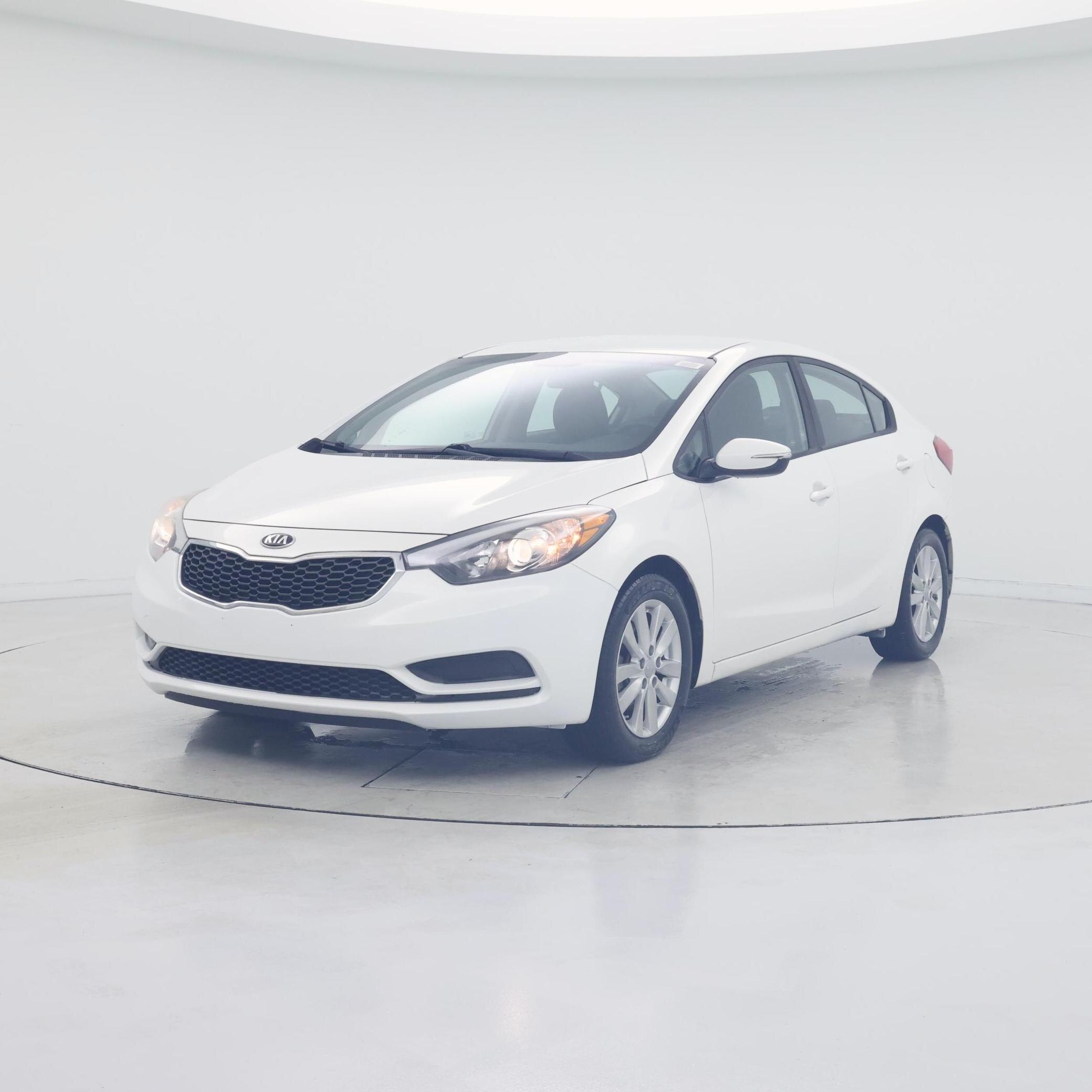 Thumbnail: 2016 Kia Forte - 4