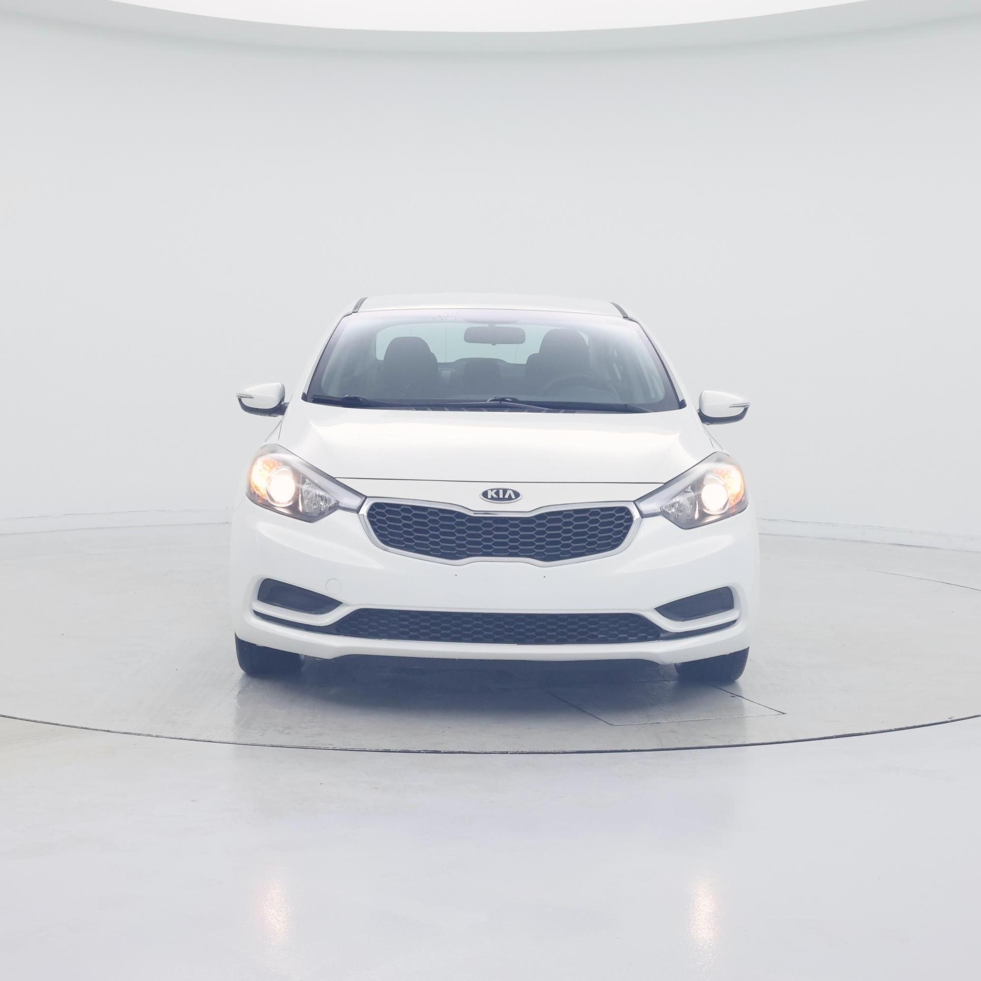 Thumbnail: 2016 Kia Forte - 5