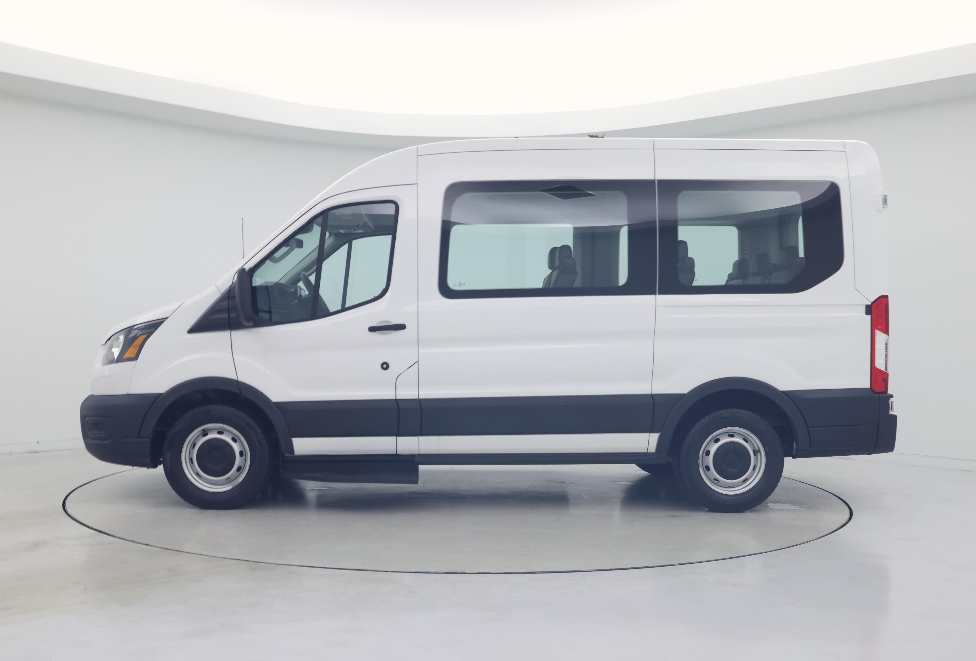 Thumbnail: 2020 Ford Transit Series - 3