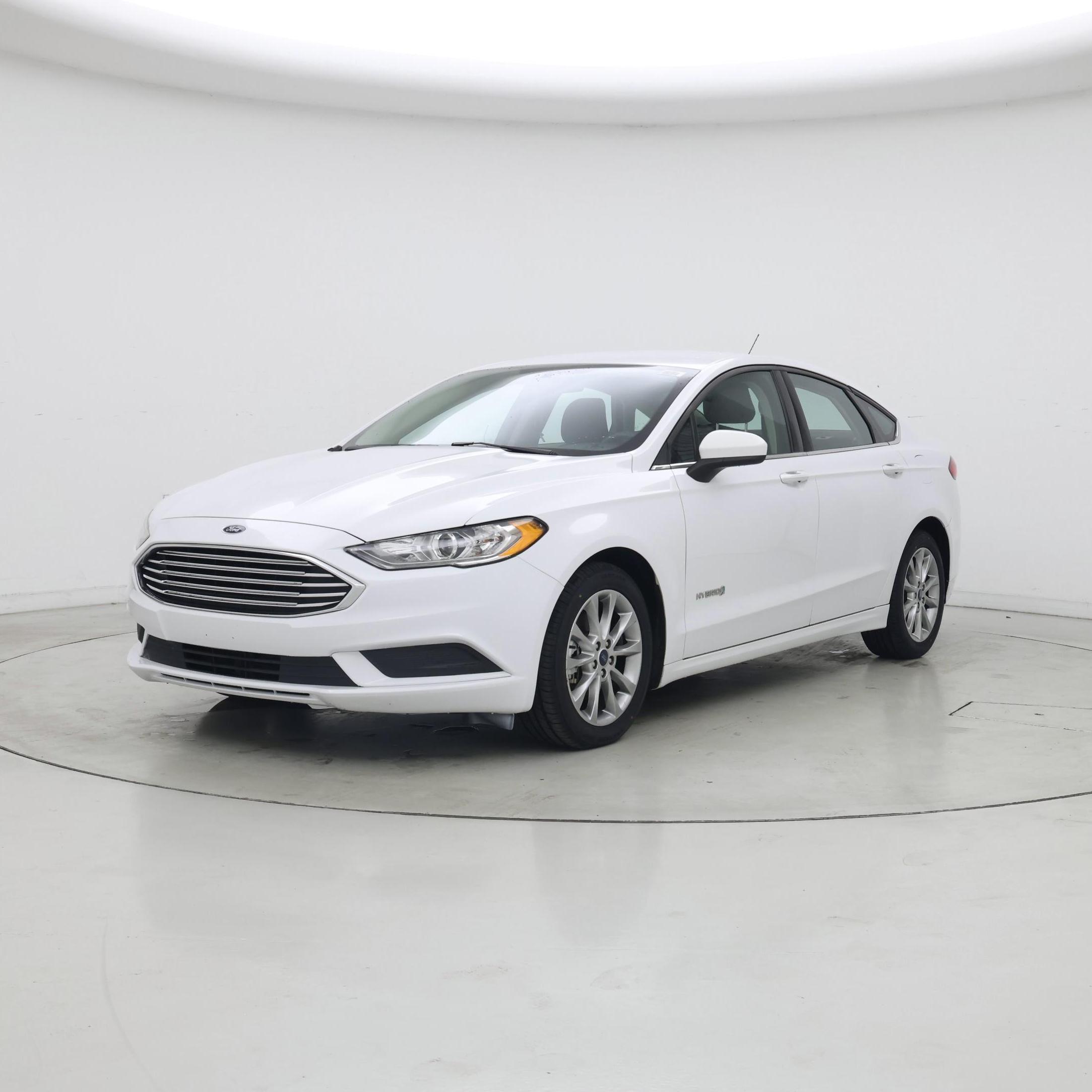 Thumbnail: 2017 Ford Fusion - 4