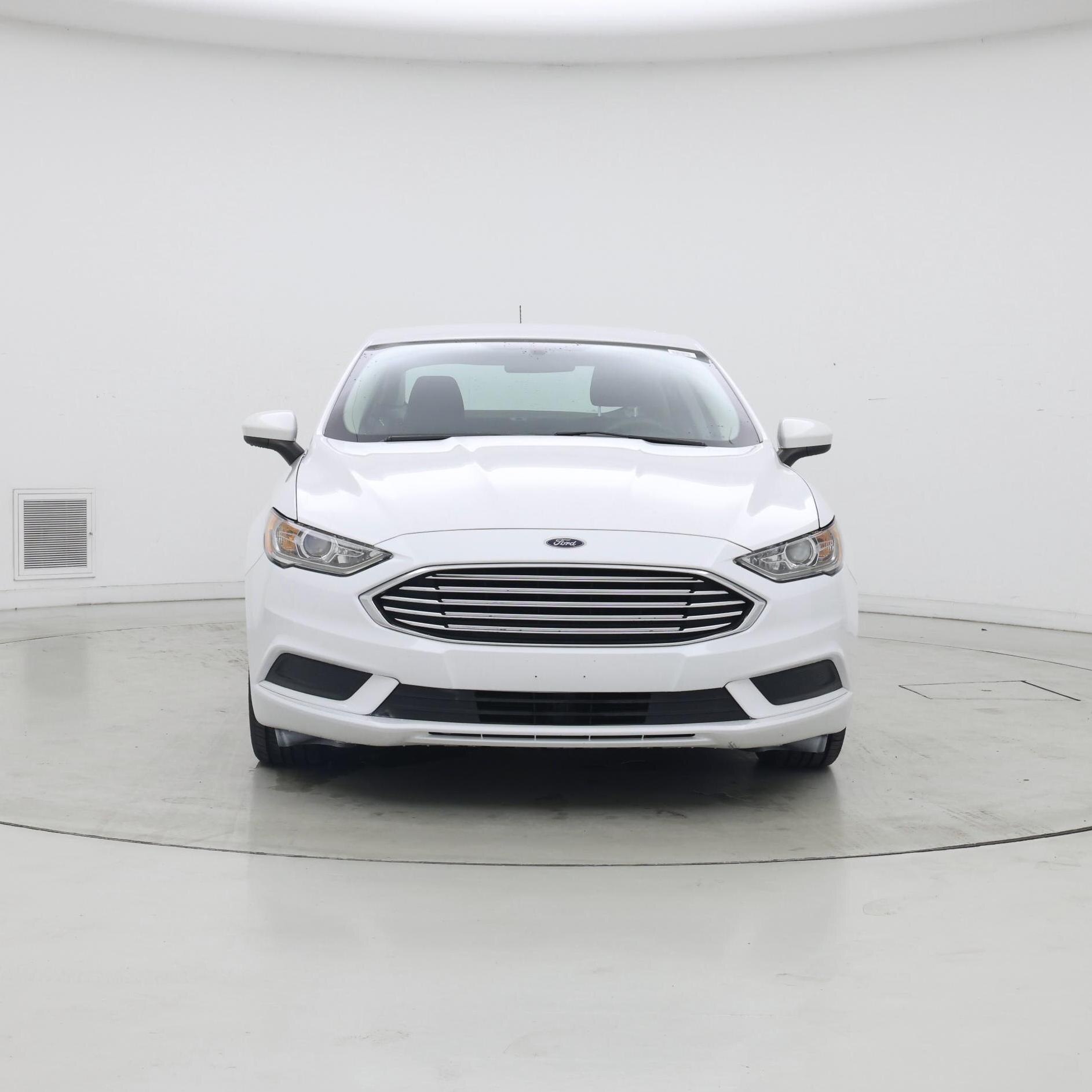 Thumbnail: 2017 Ford Fusion - 5
