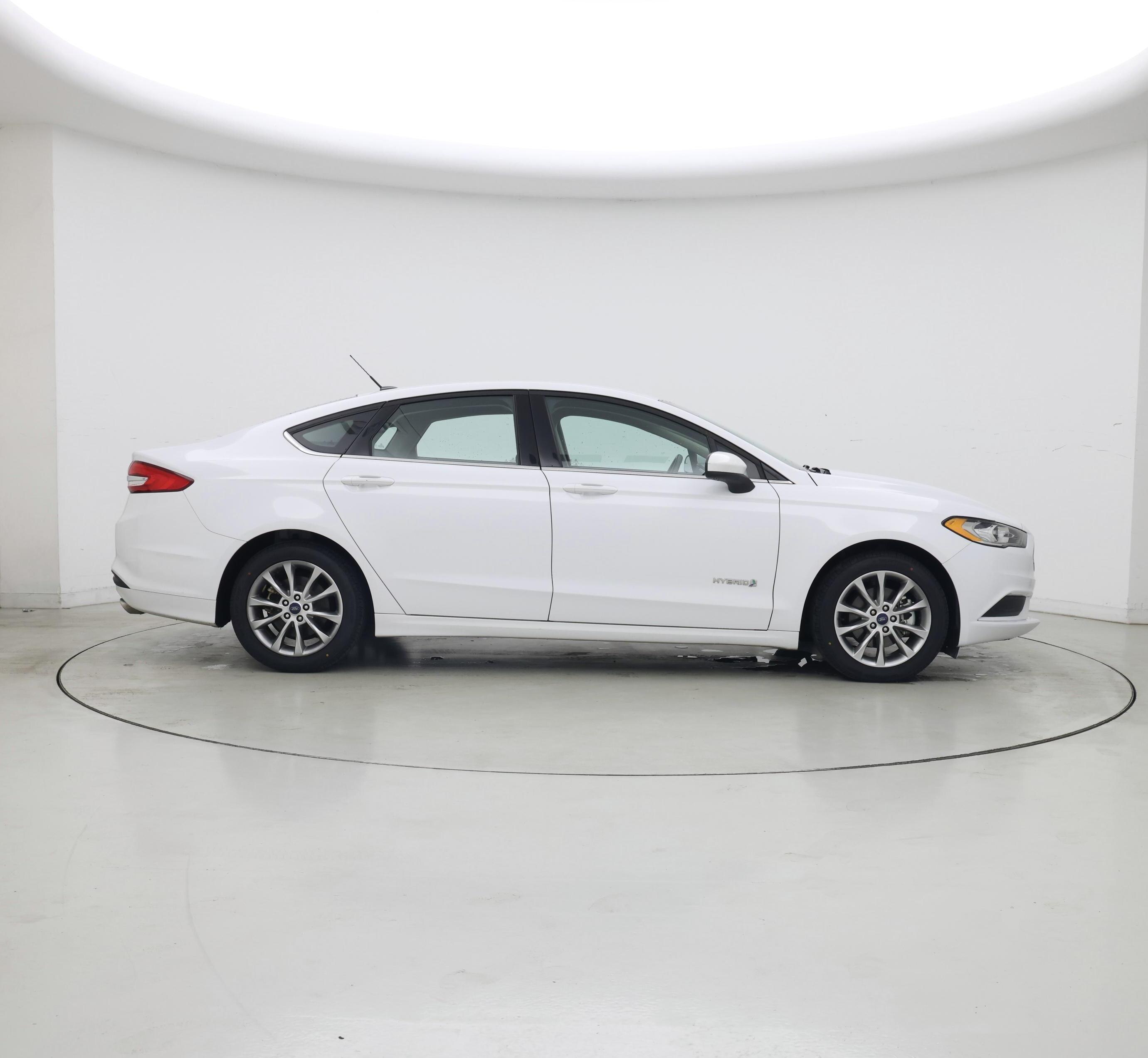 Thumbnail: 2017 Ford Fusion - 7