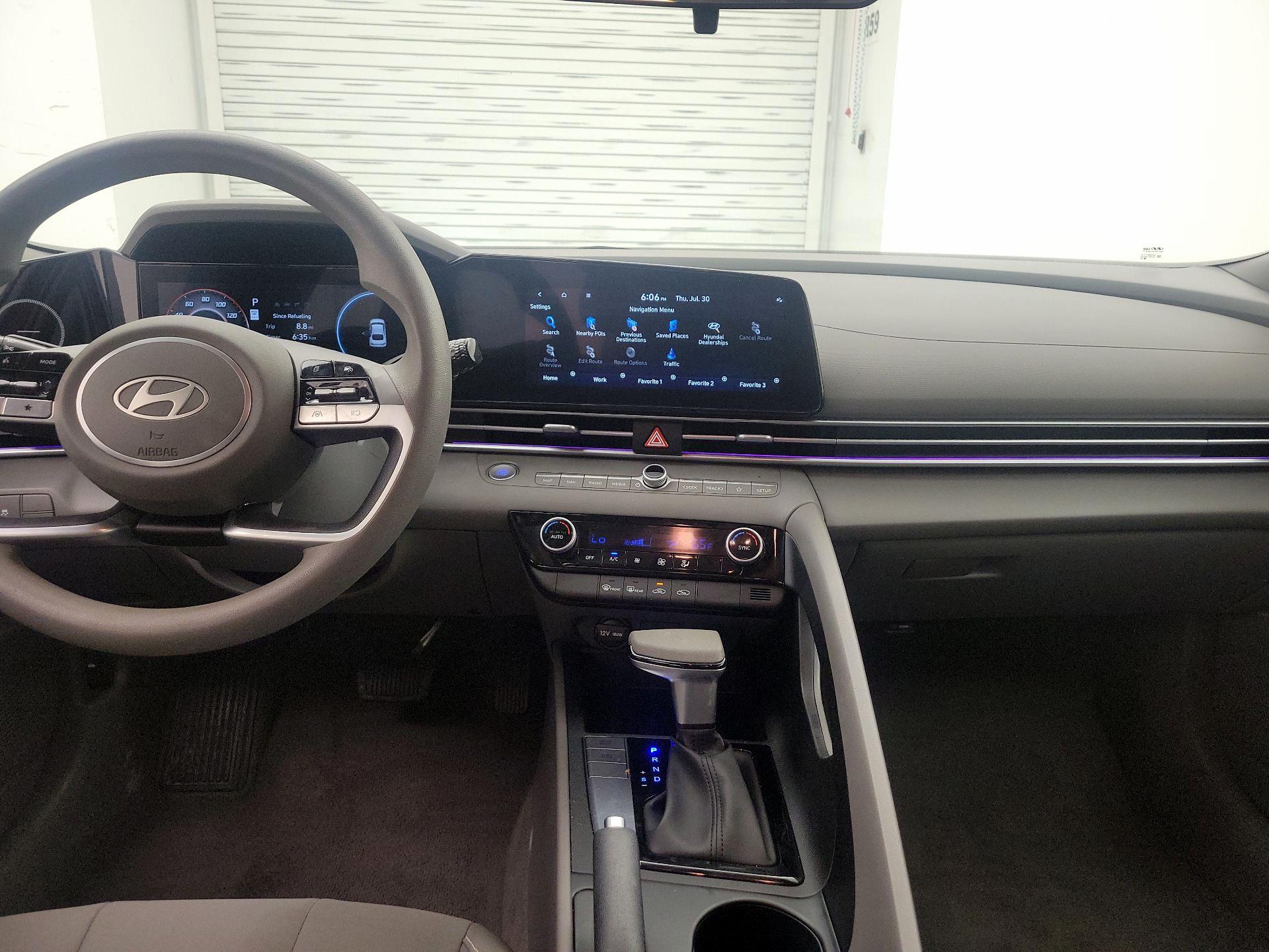 Thumbnail: 2024 Hyundai Elantra - 9