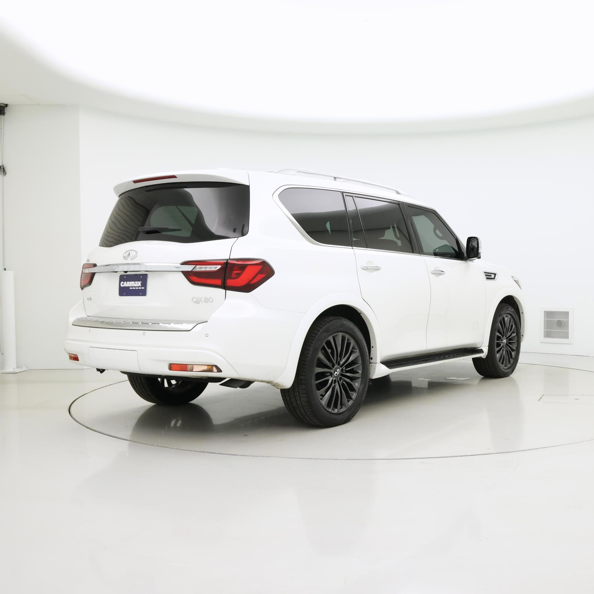 Thumbnail: 2023 INFINITI QX80 - 8