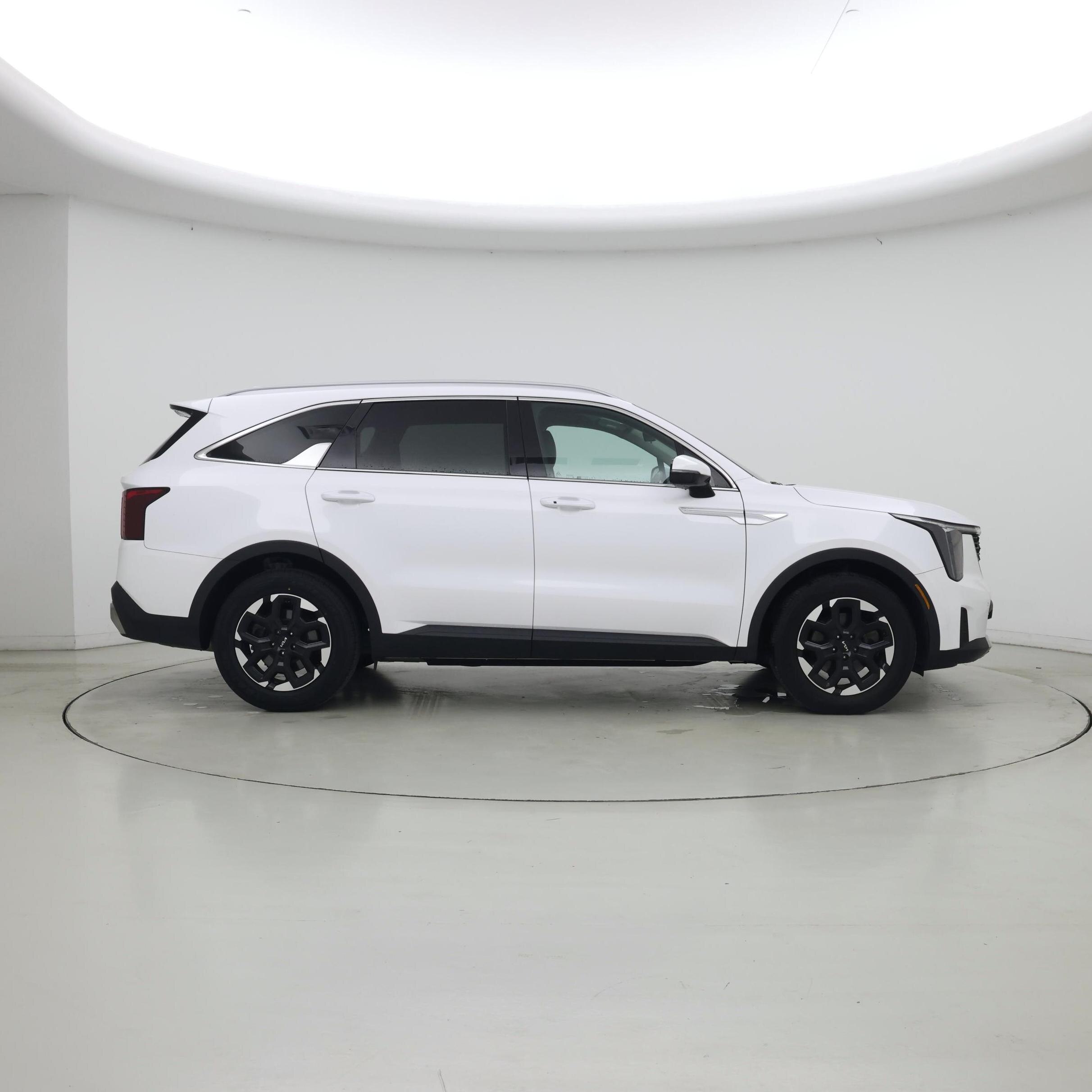 Thumbnail: 2024 Kia Sorento - 7
