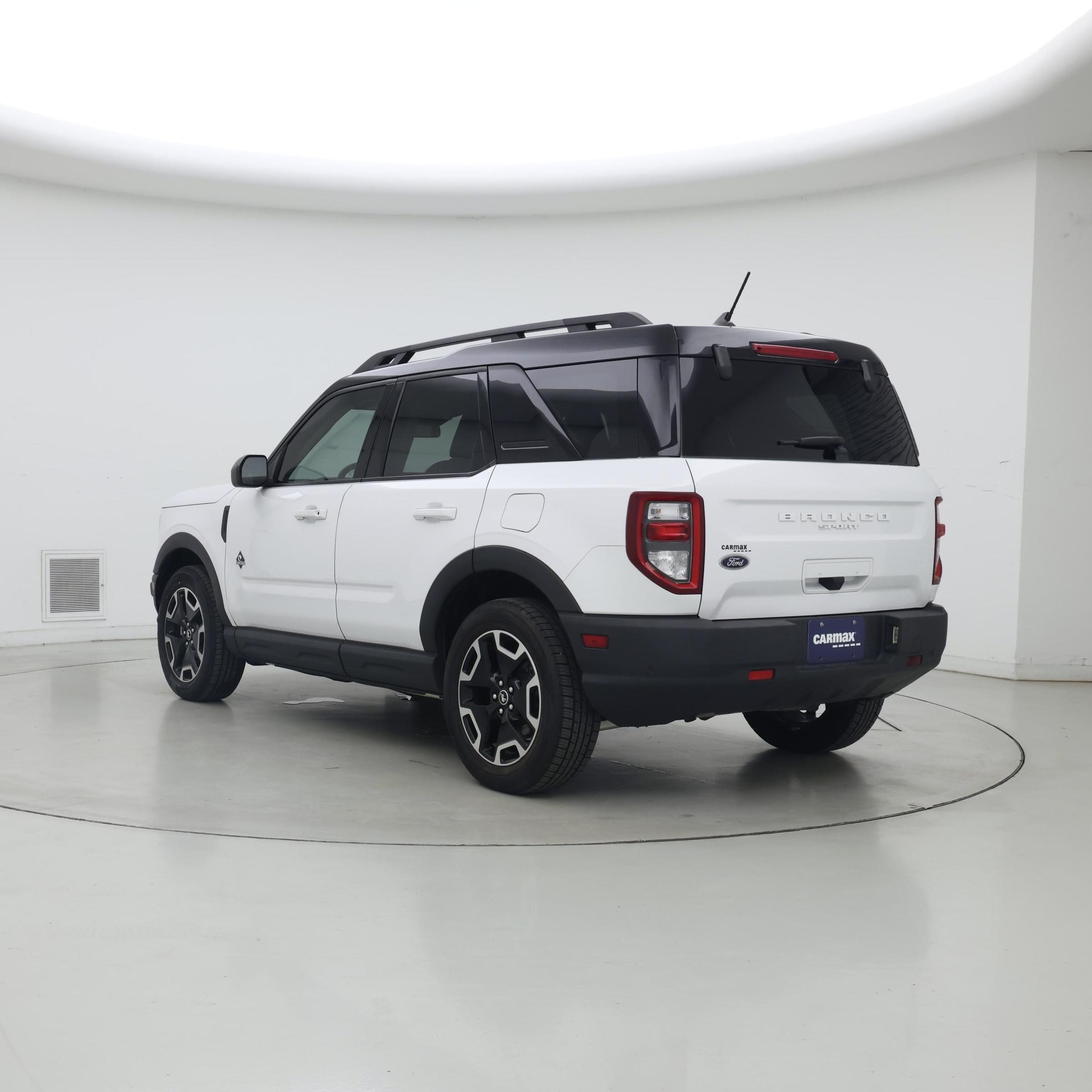 Thumbnail: 2023 Ford Bronco Sport - 2