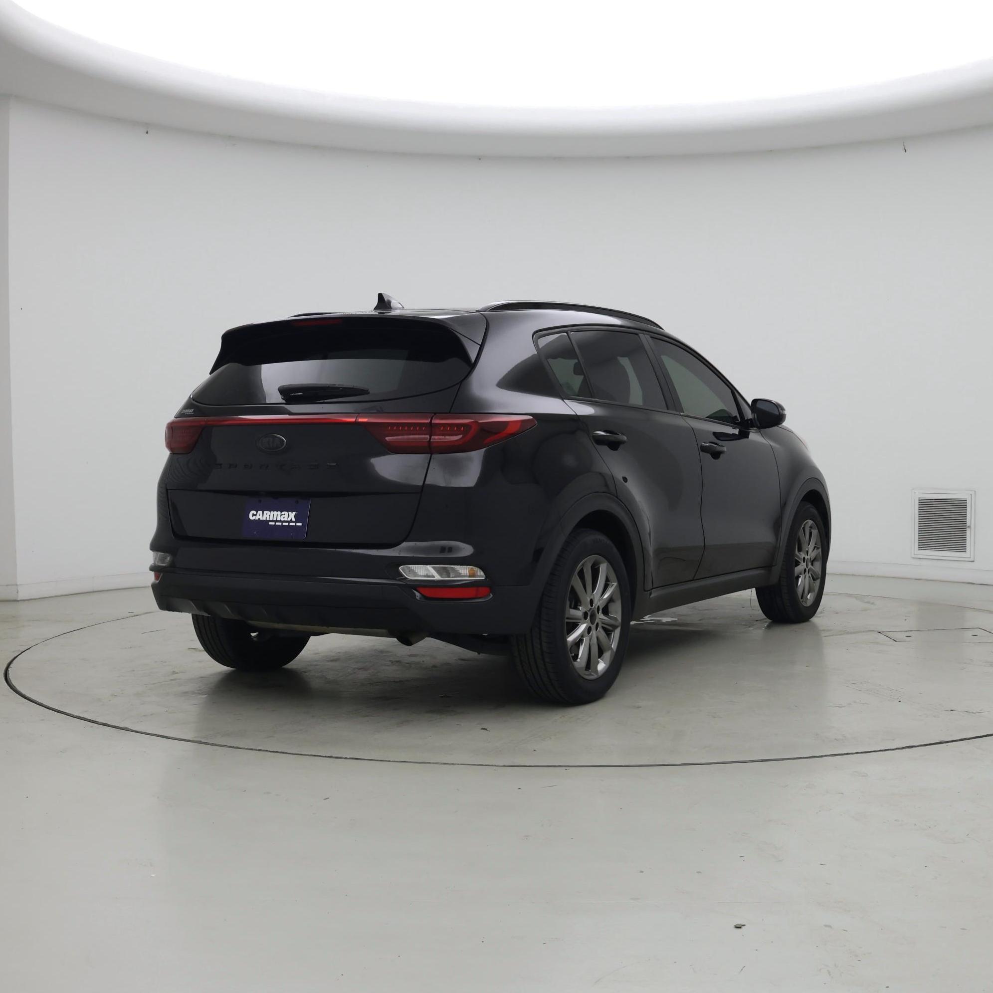 Thumbnail: 2022 Kia Sportage - 8