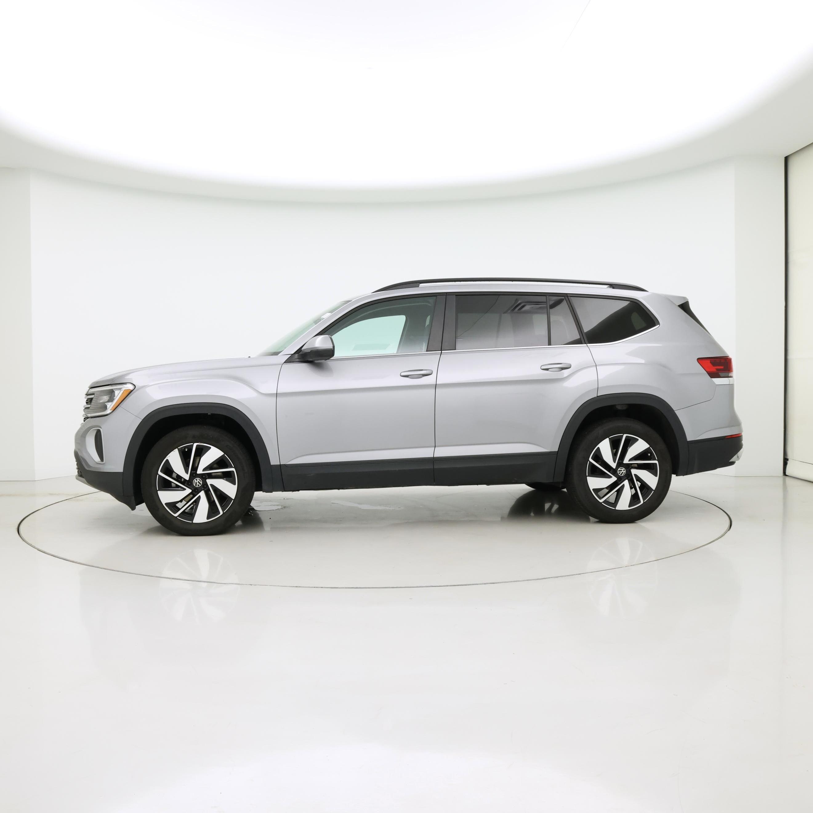 Thumbnail: 2025 Volkswagen Atlas - 3