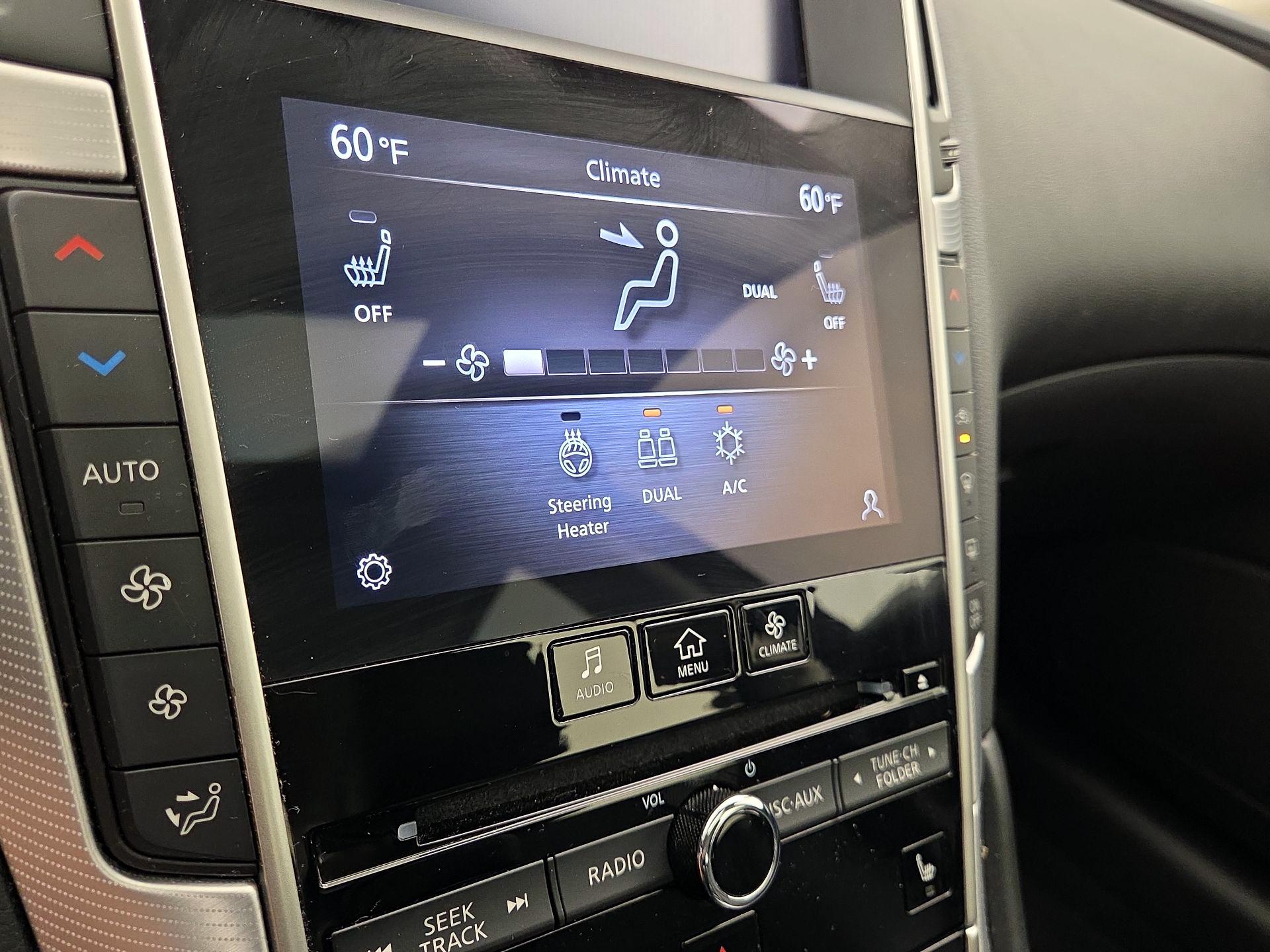 Thumbnail: 2023 INFINITI Q50 - 16