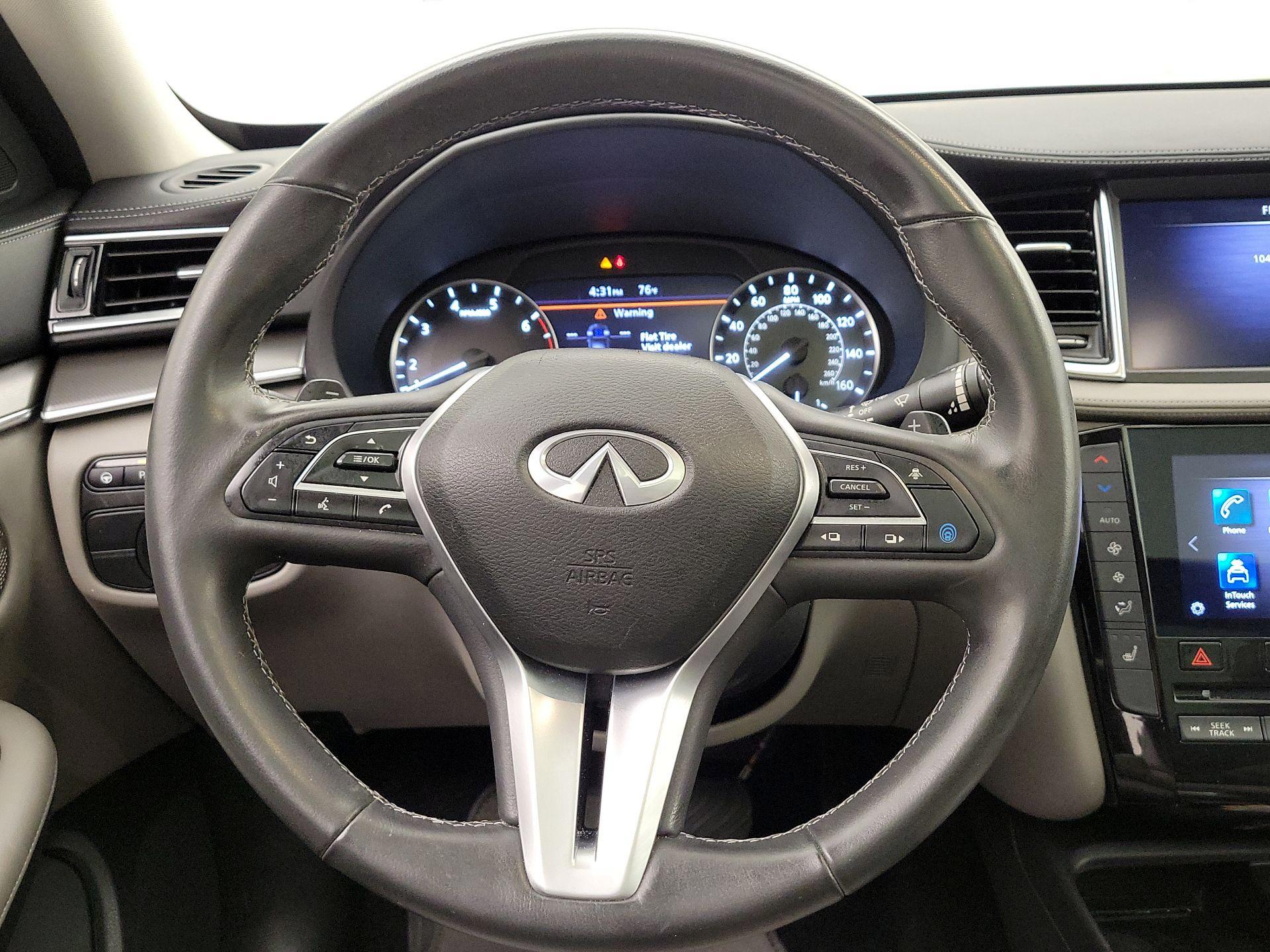 Thumbnail: 2023 INFINITI QX50 - 10