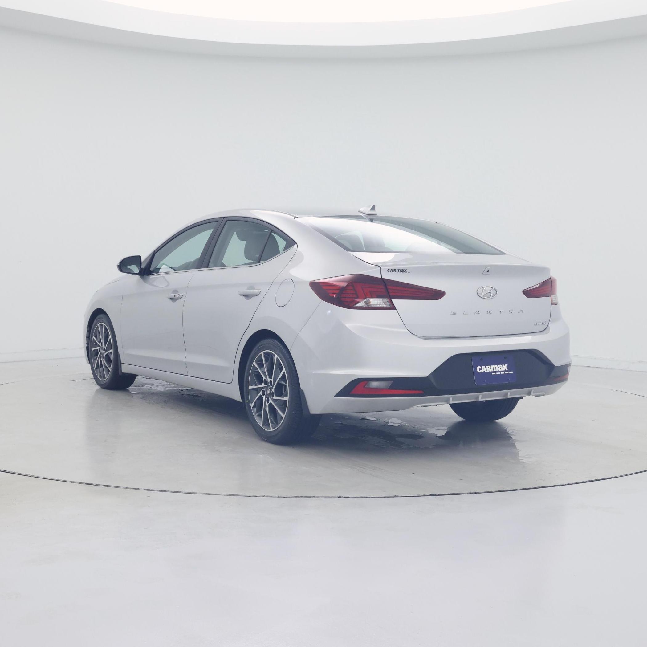Thumbnail: 2019 Hyundai Elantra - 2