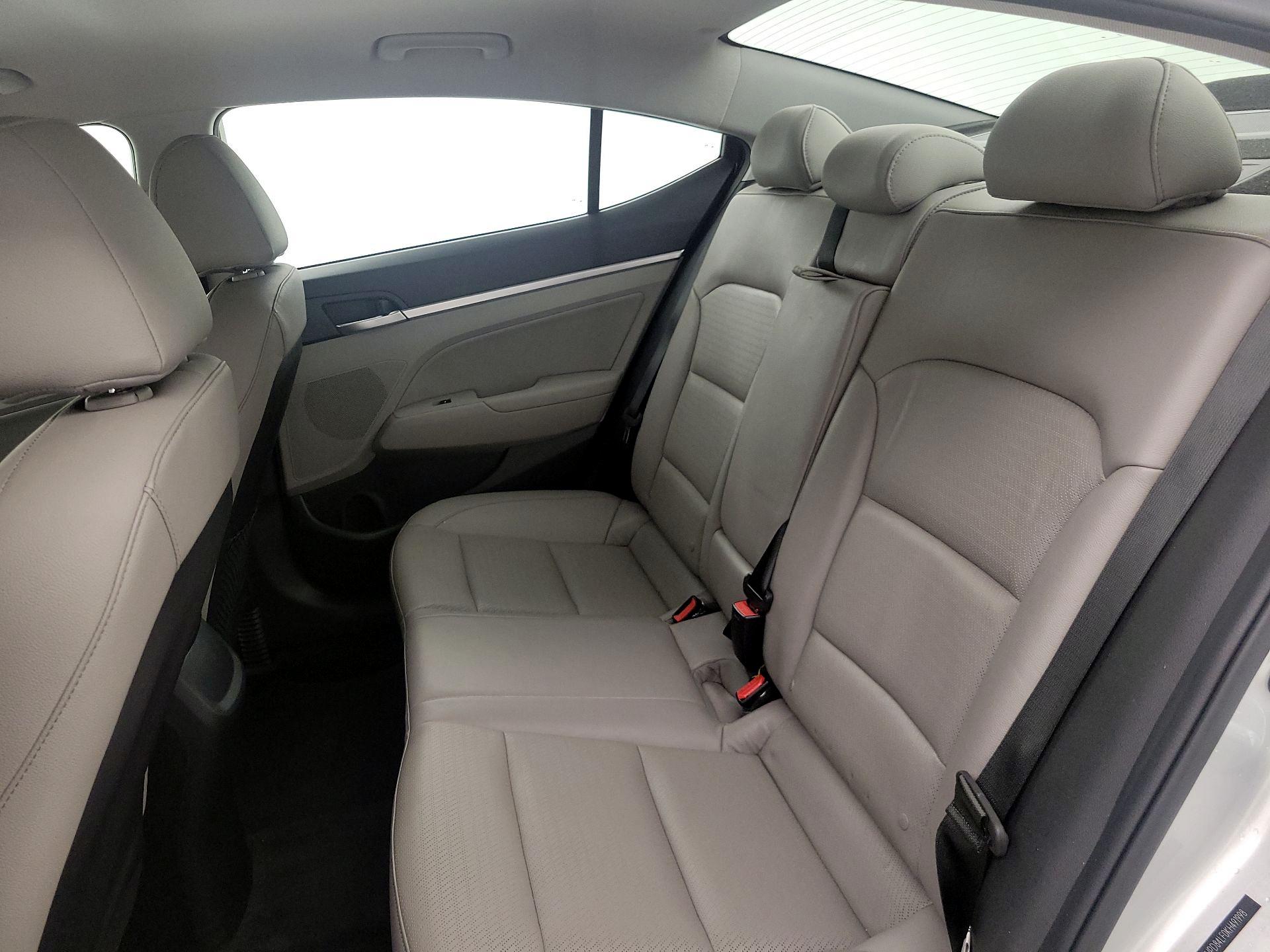 Thumbnail: 2019 Hyundai Elantra - 19