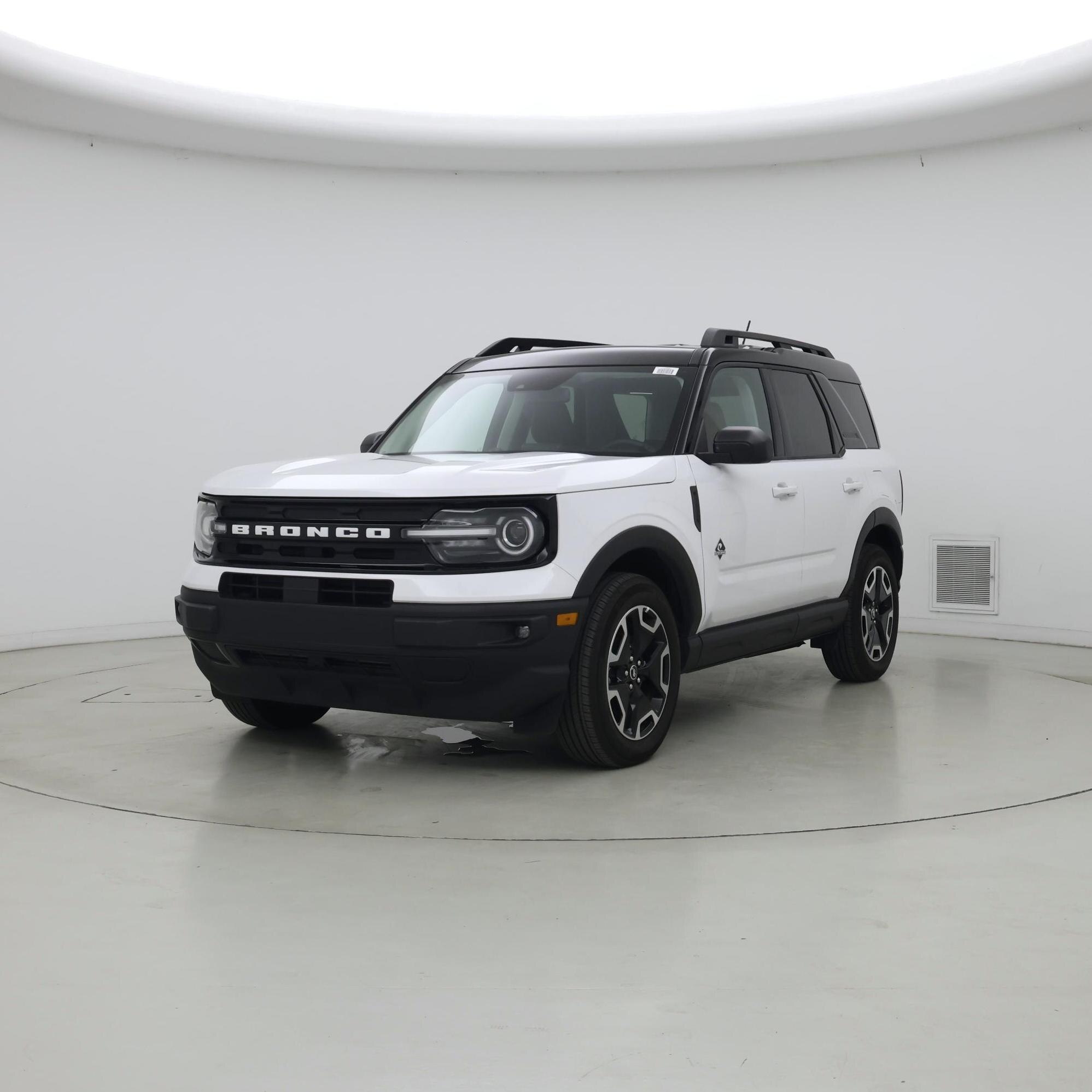 Thumbnail: 2024 Ford Bronco Sport - 4