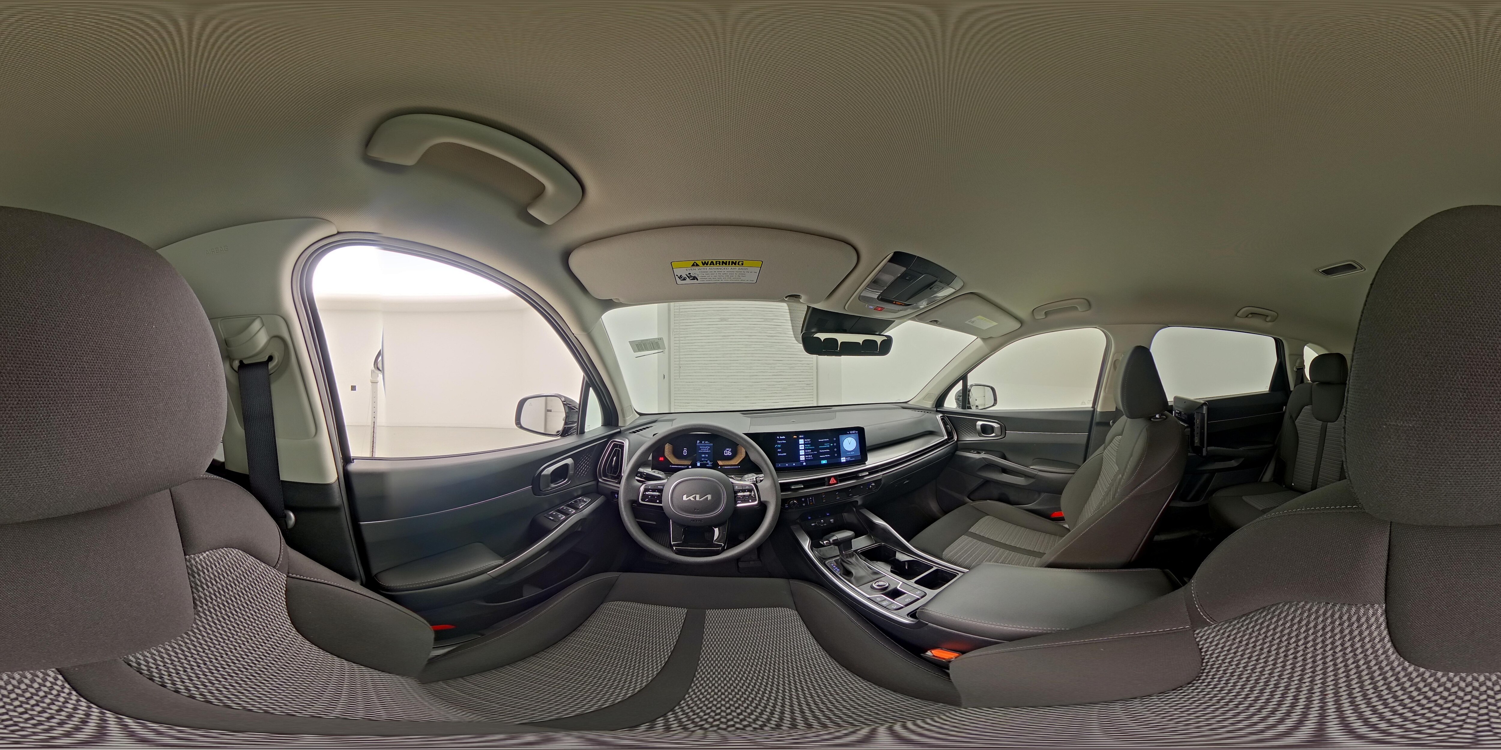 2025 Kia Sorento LX - Photo 28