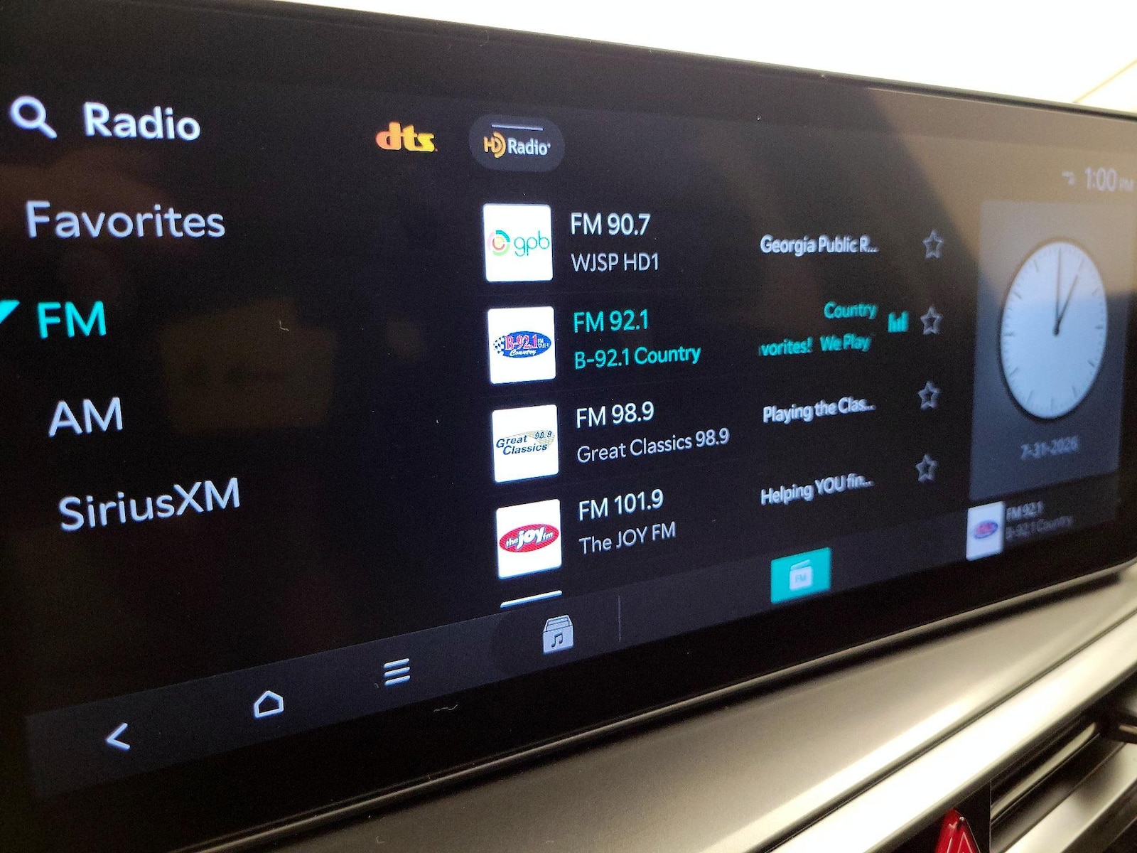 2025 Kia Sorento LX - Photo 16