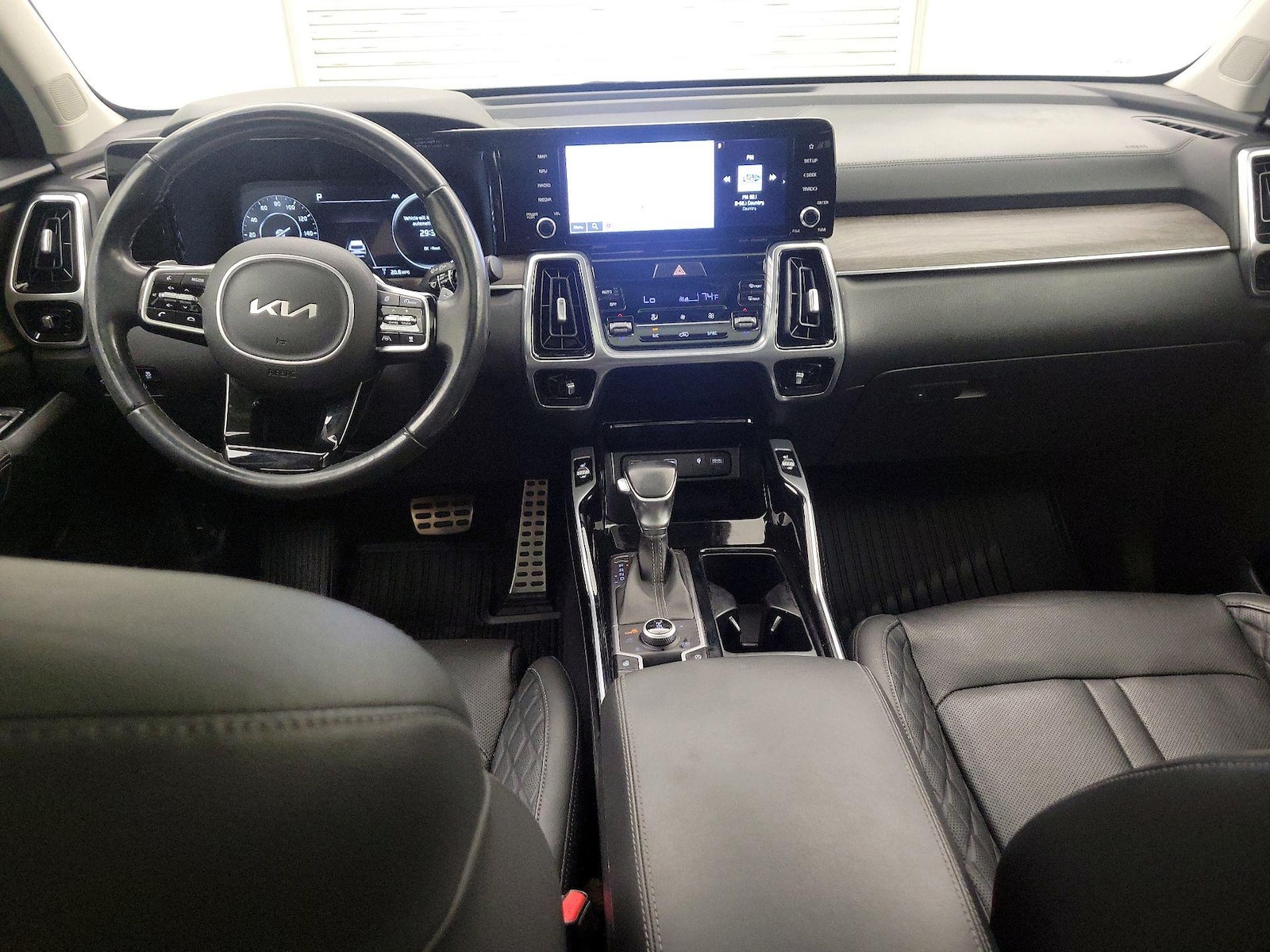 2023 Kia Sorento X-Line SX-P - Photo 10