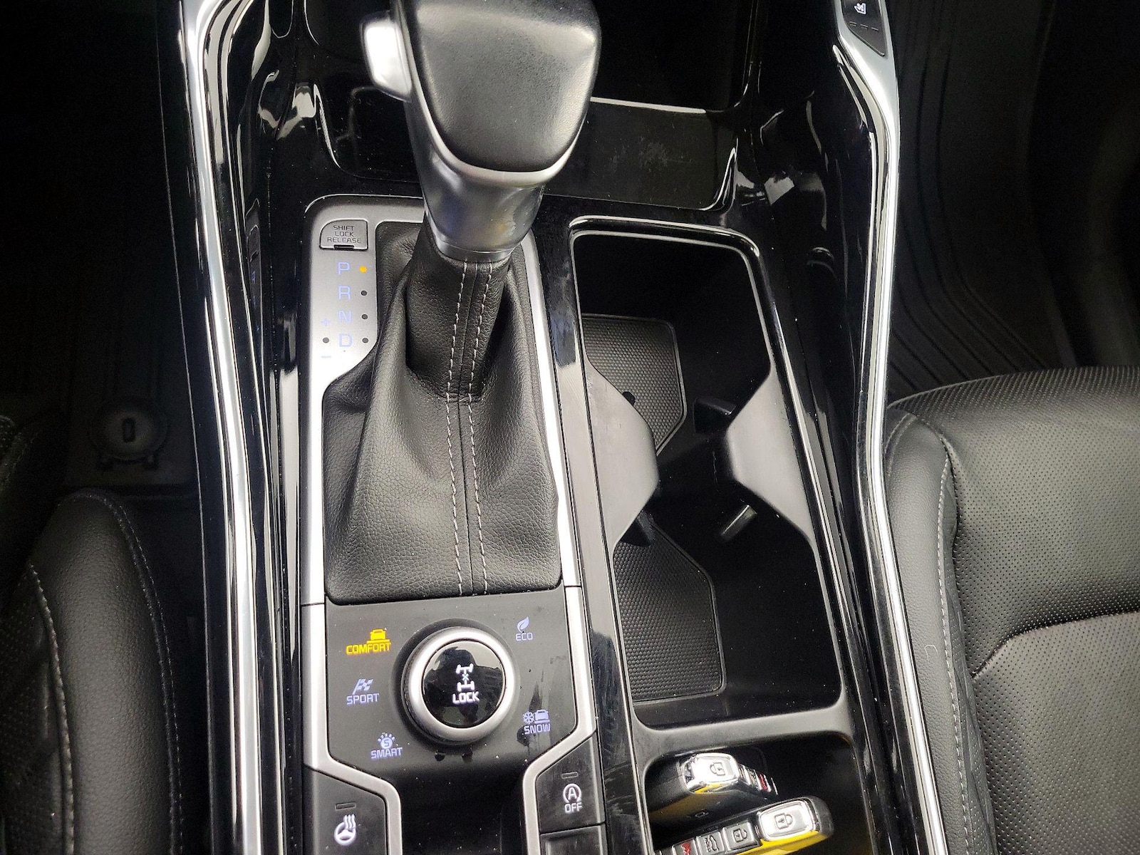 2023 Kia Sorento X-Line SX-P - Photo 19