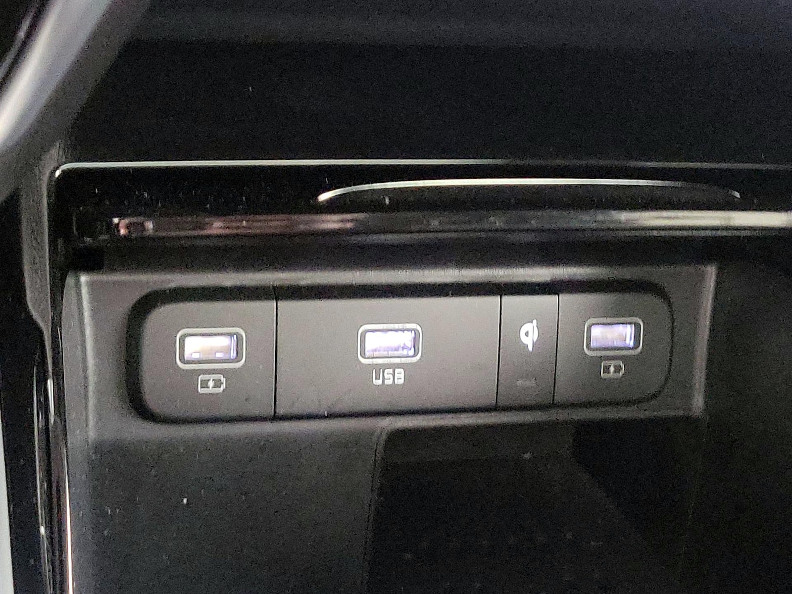 2023 Kia Sorento X-Line SX-P - Photo 20