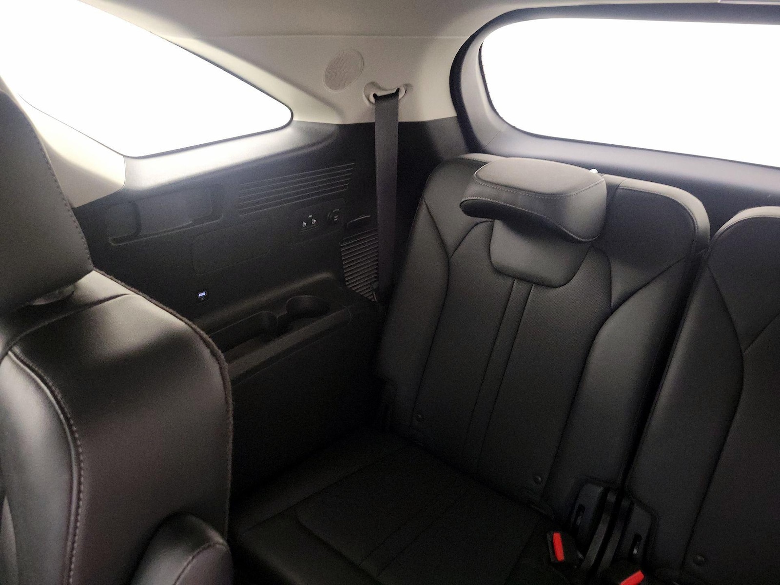 2023 Kia Sorento X-Line SX-P - Photo 23