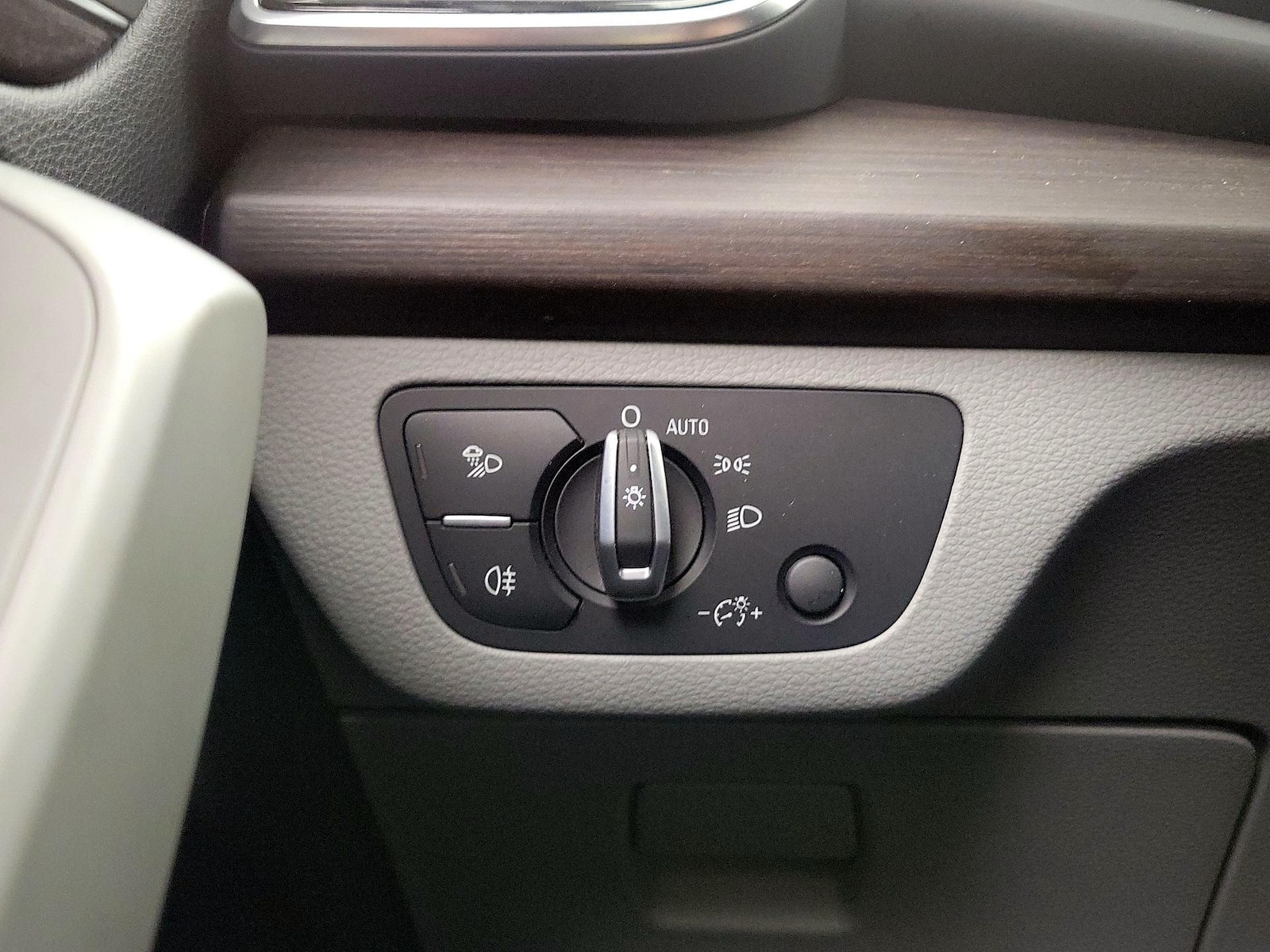 2022 Audi Q5 Premium - Photo 14