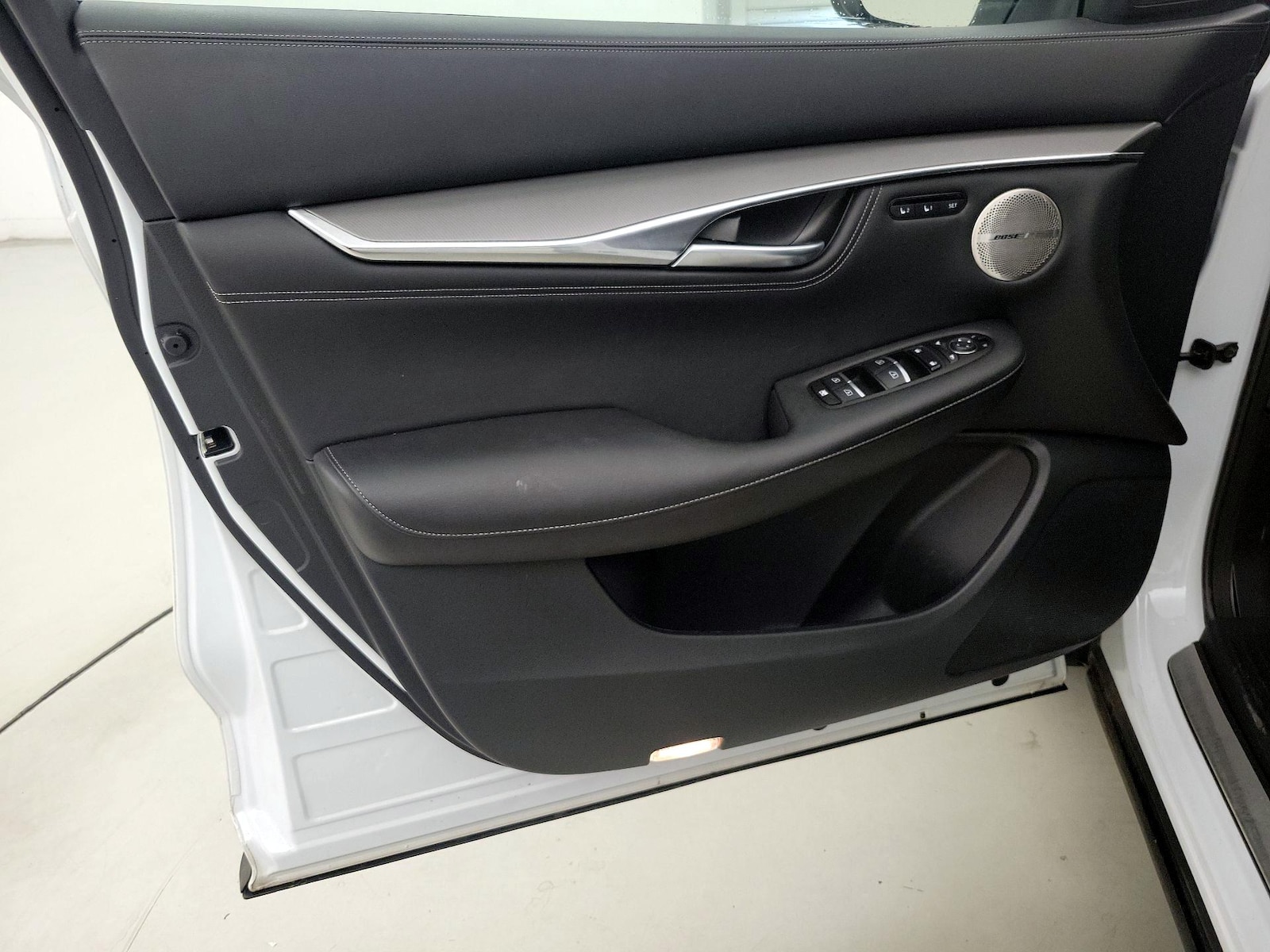 2023 INFINITI QX55 Essential - Photo 13