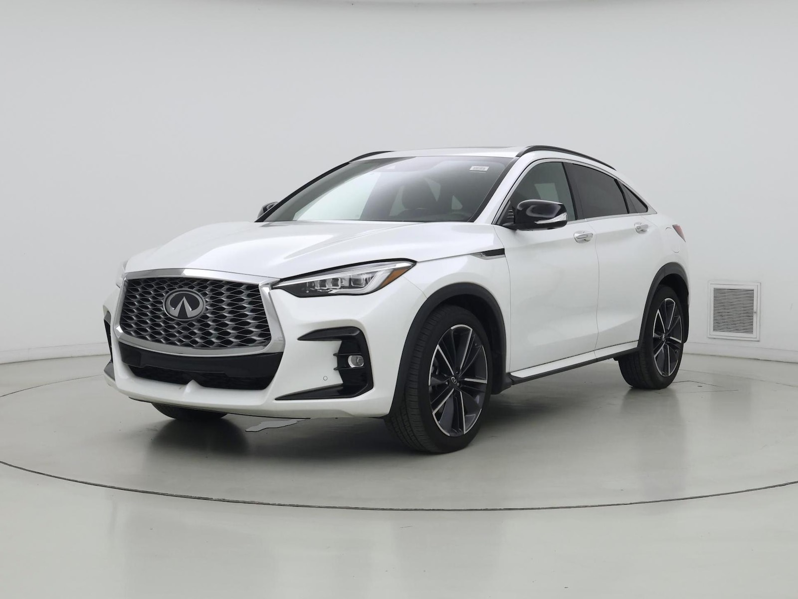 2023 INFINITI QX55 Essential - Photo 5