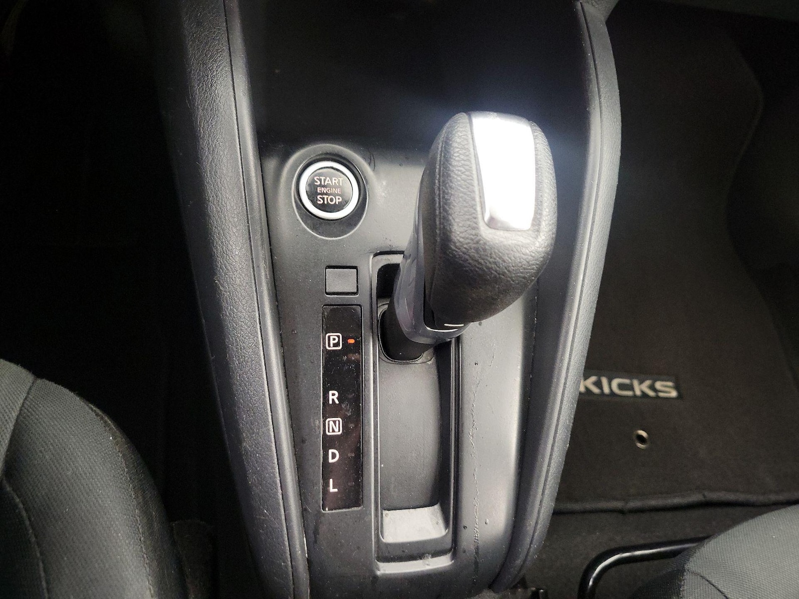 2024 Nissan Kicks S - Photo 18