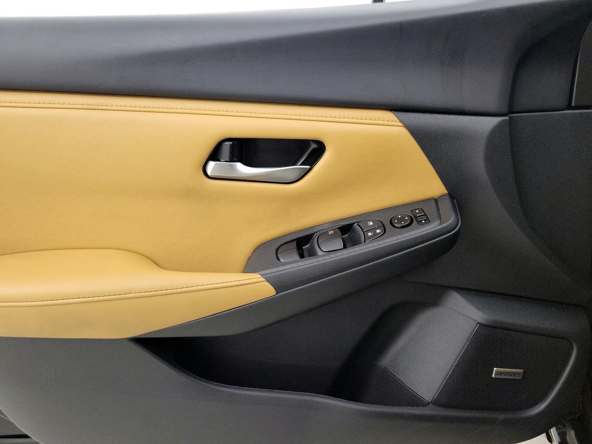 Thumbnail: 2025 Nissan Sentra - 12