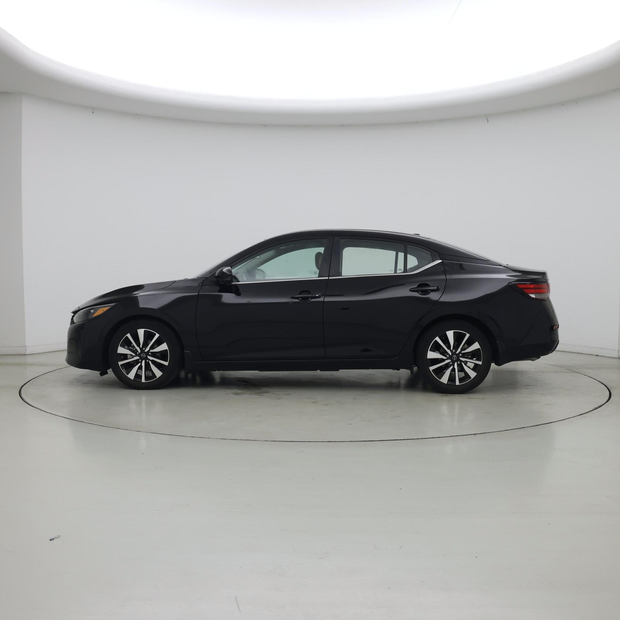 Thumbnail: 2025 Nissan Sentra - 3