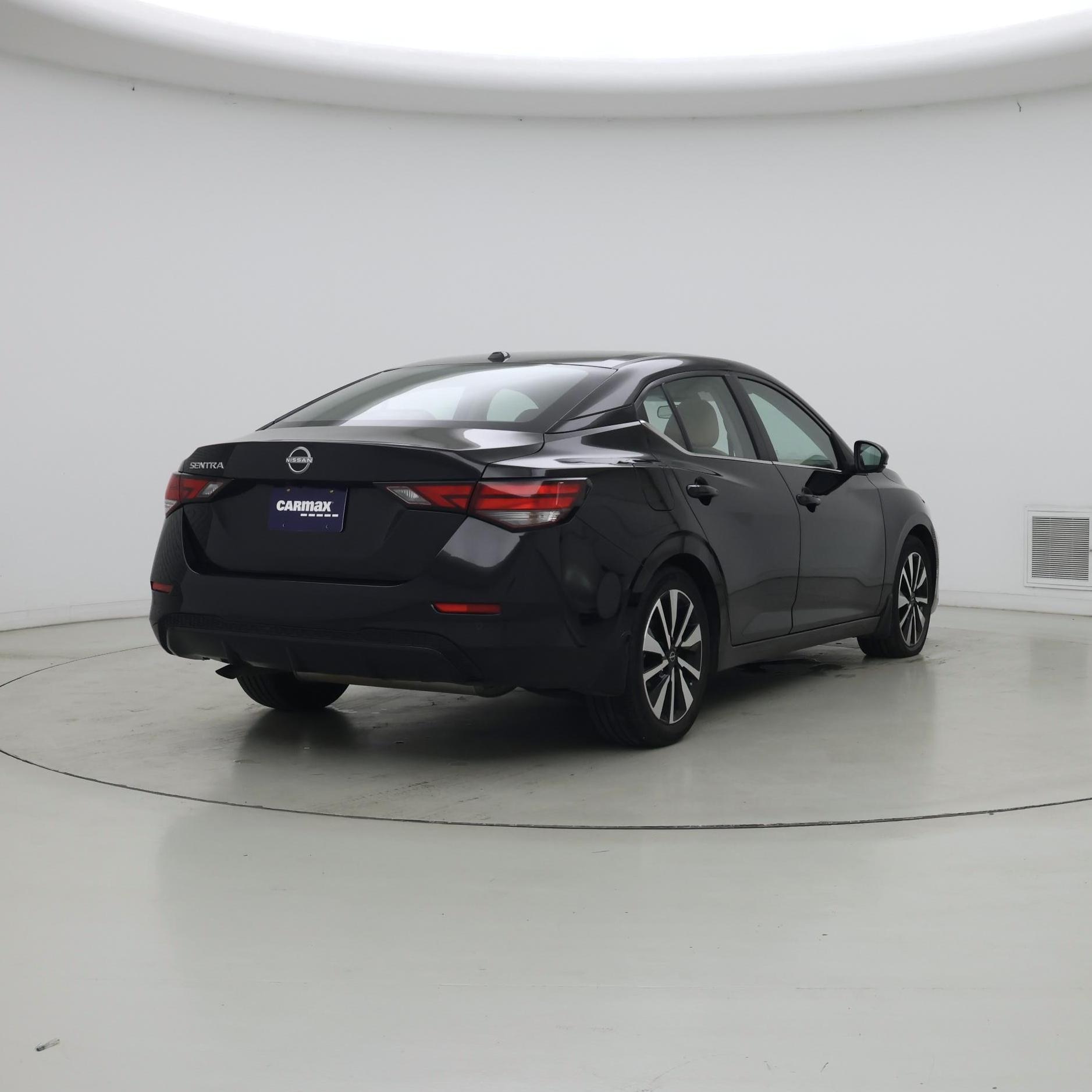 Thumbnail: 2025 Nissan Sentra - 8