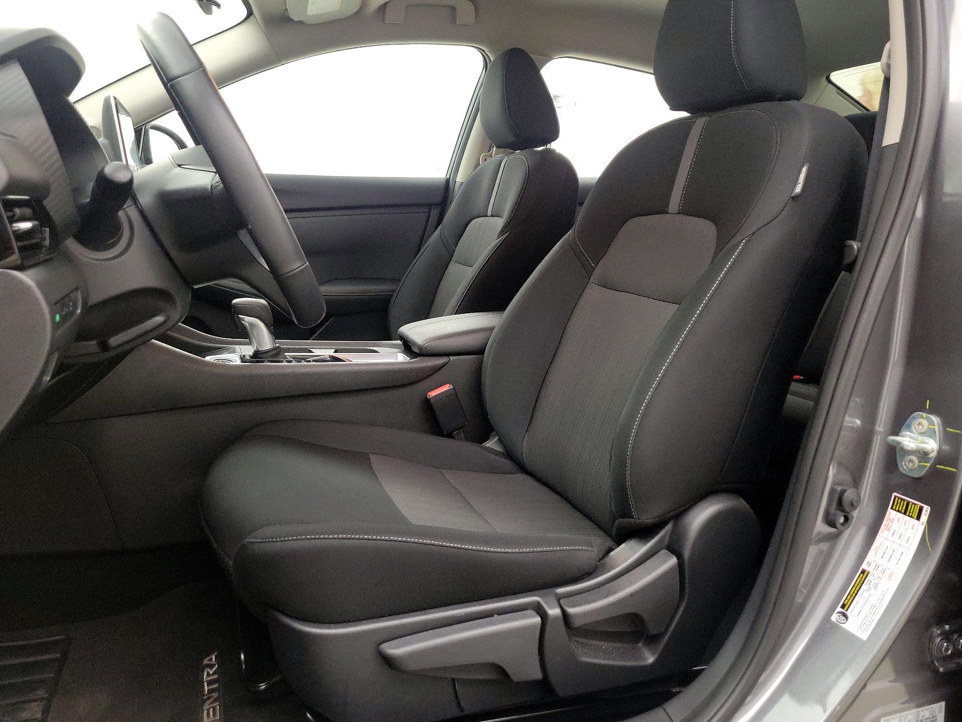 Thumbnail: 2025 Nissan Sentra - 11