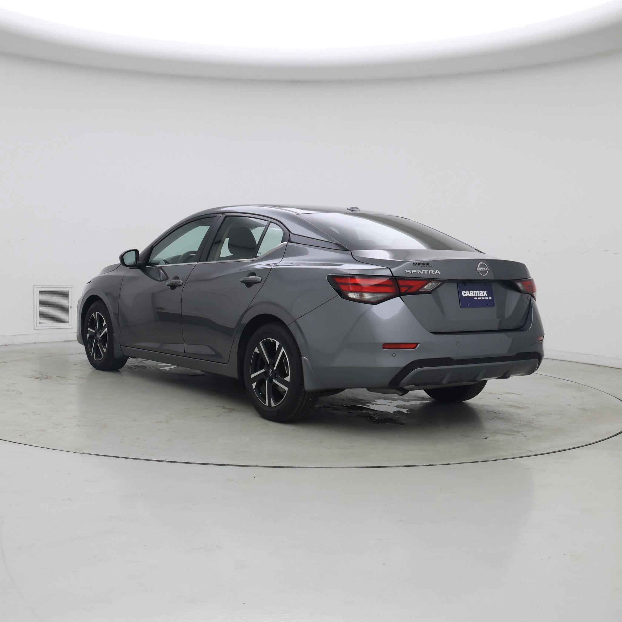 Thumbnail: 2025 Nissan Sentra - 2